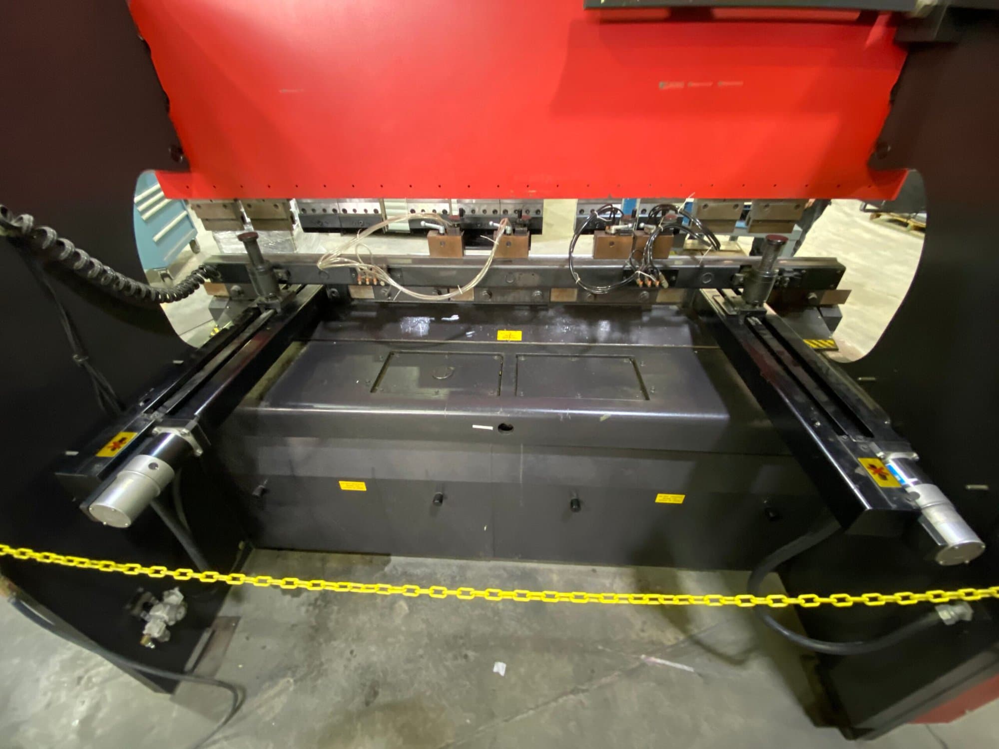 88 Ton X 8' Amada FBD-8025 CNC Press Brake, 1995- NC9-EXII 3-Axis CNC Control - Image 6
