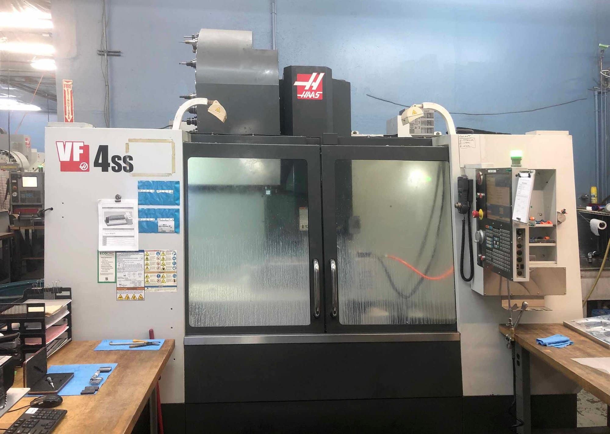 Haas VF-4SS Vertical Machining Center, 2010- Side Mount 40 ATC, TSC