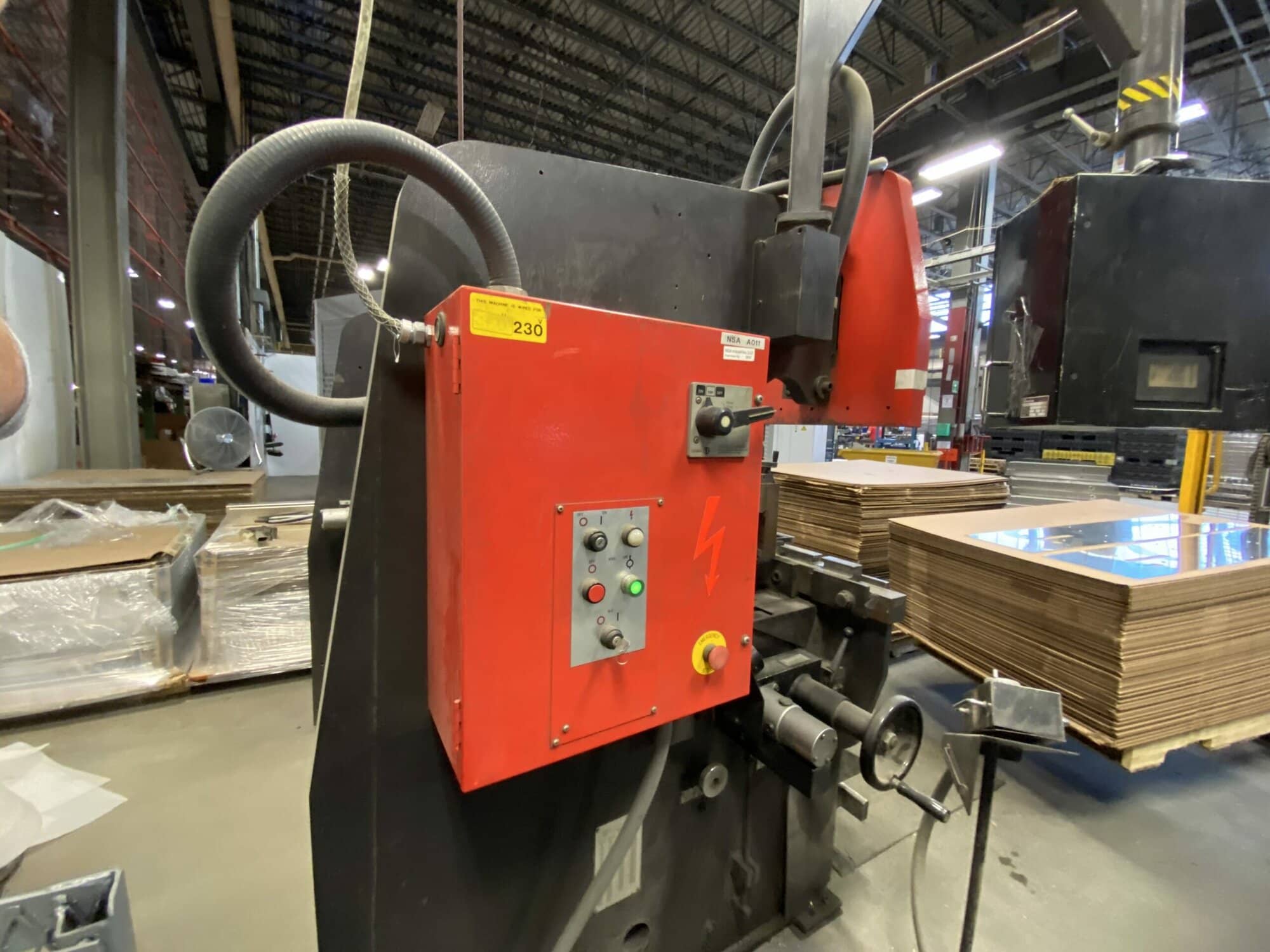 55 Ton x 6.5' Amada RG-50 CNC Press Brake, 1995 - NC9-EXII 3-Axis CNC Control - Image 9