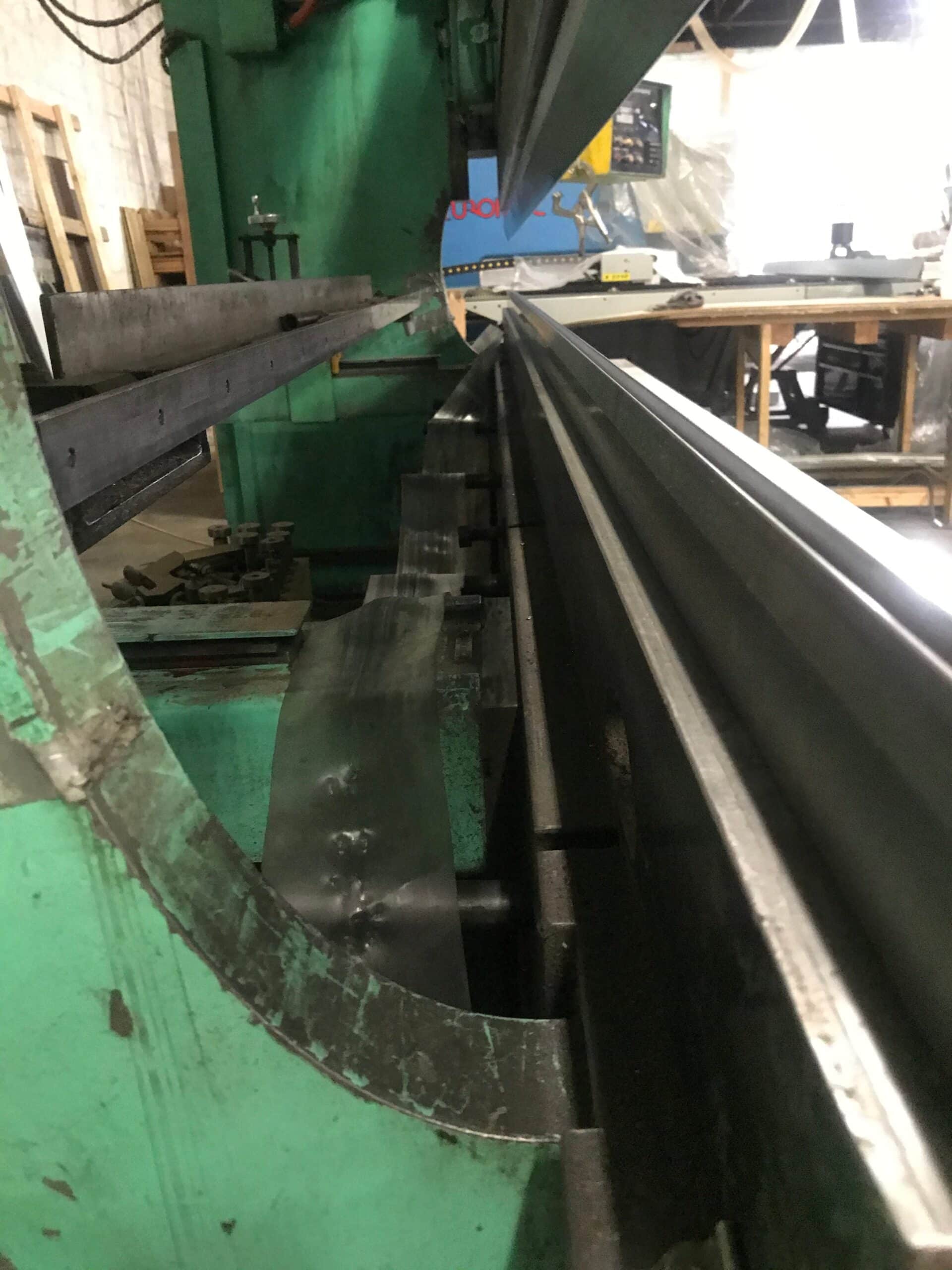 175 Ton x 12' Cincinnati 175AS CNC Press Brake, 1990 - Additional Videos Available Upon Request - Image 7
