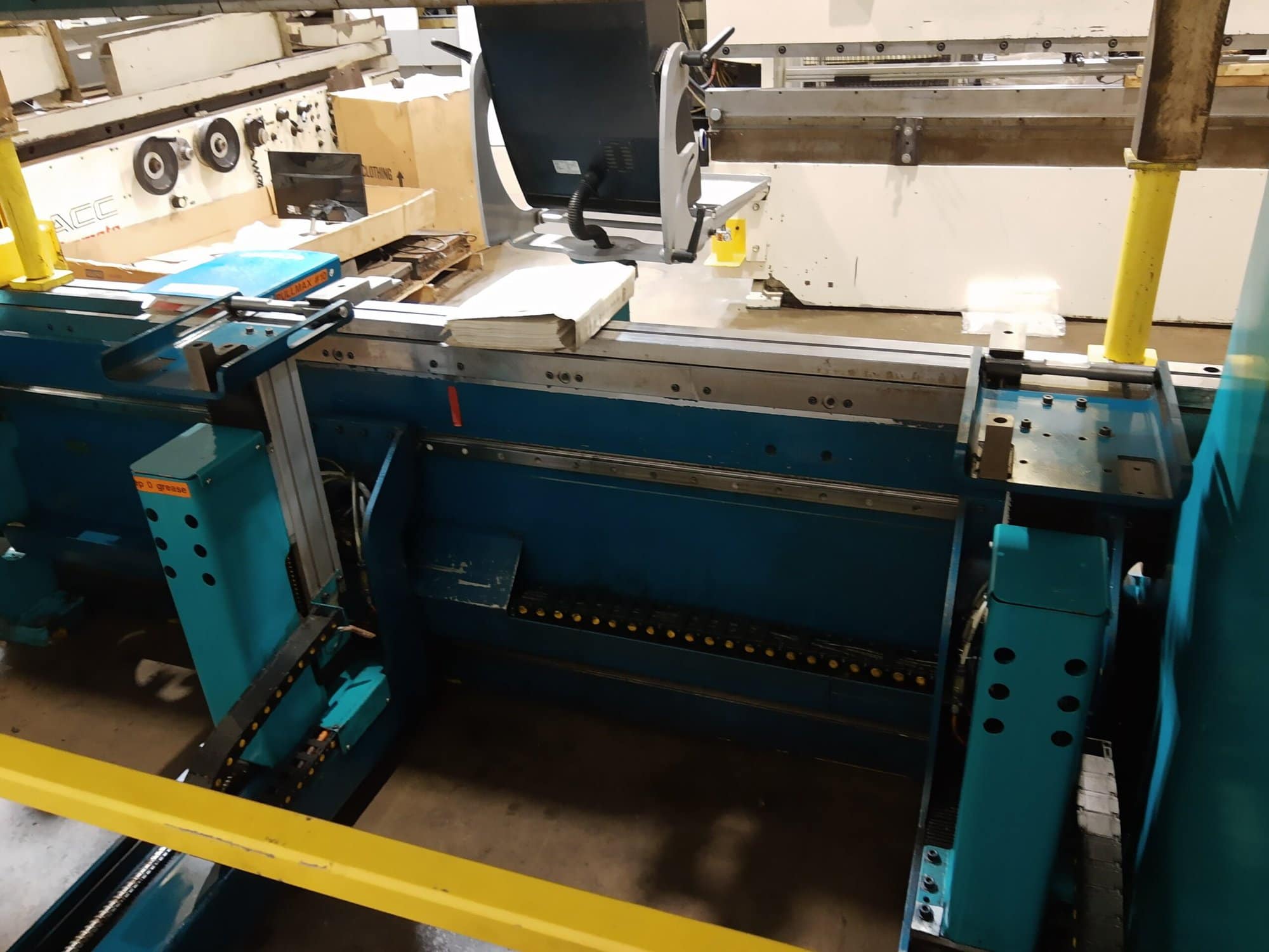 110 Ton x 8.5' Pullmax OptiFlex 100 CNC Press Brake, 2001- 6-Axis Backgauge - Image 10