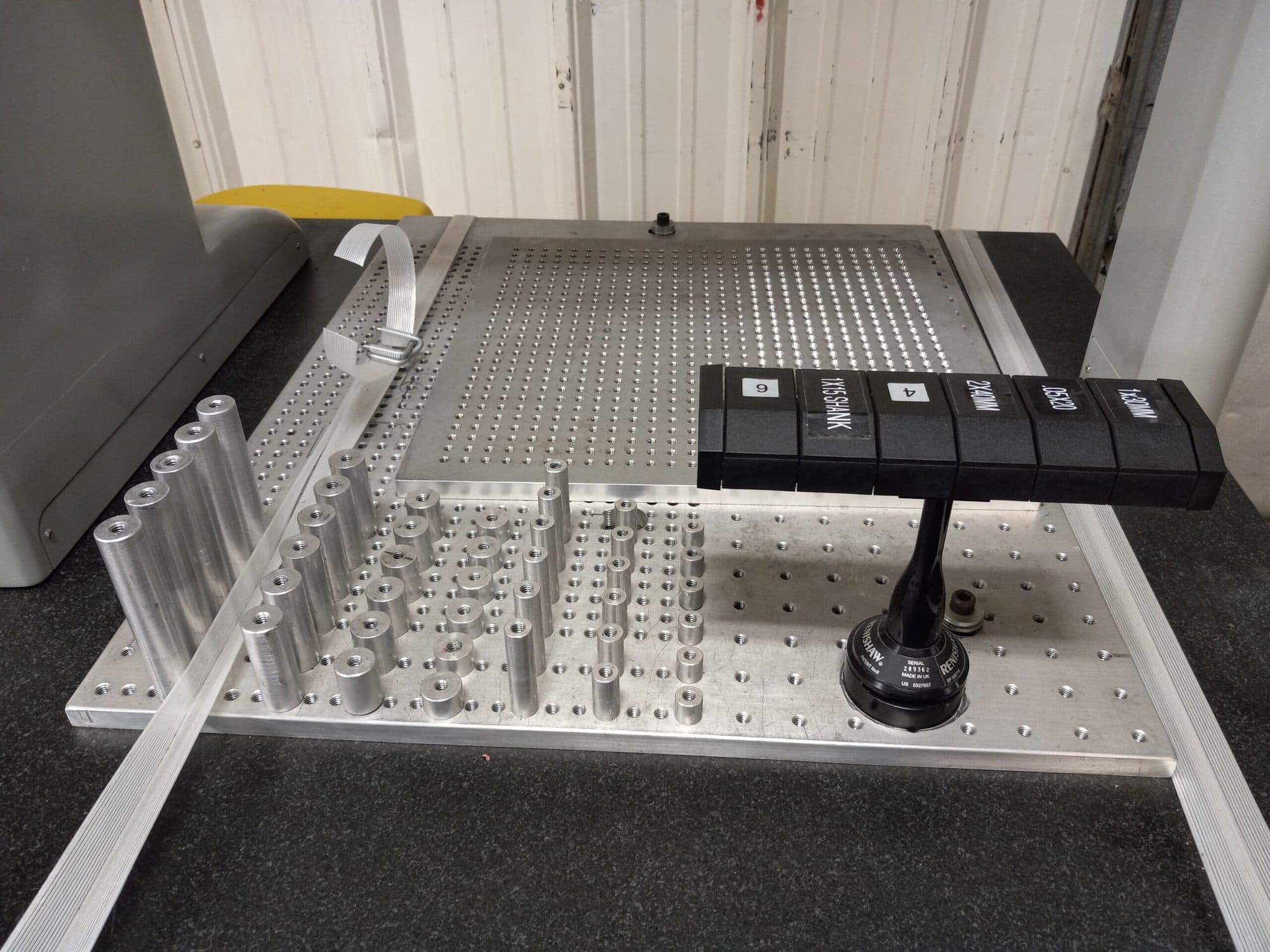 Brown & Sharpe Global Status 555 CMM, 2002 - R1 CMM, Renishaw PH10T Head, PCH 10-2 Controller - Image 4