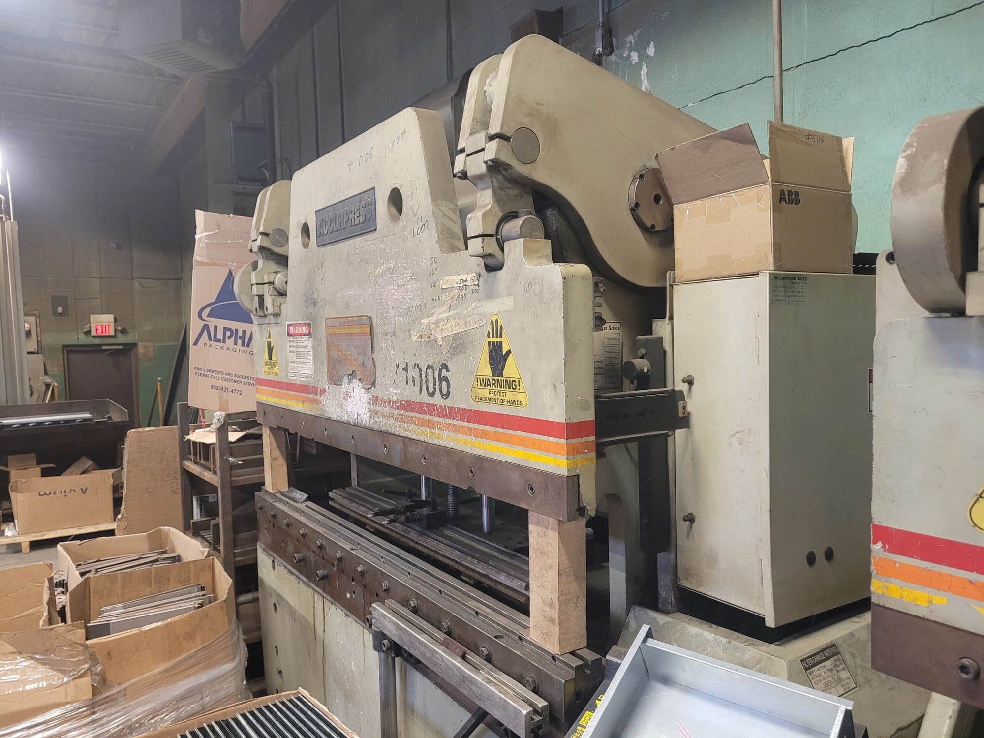 100 Ton x 6' Accurpress 71006 CNC Press Brake, 1999 - Image 2