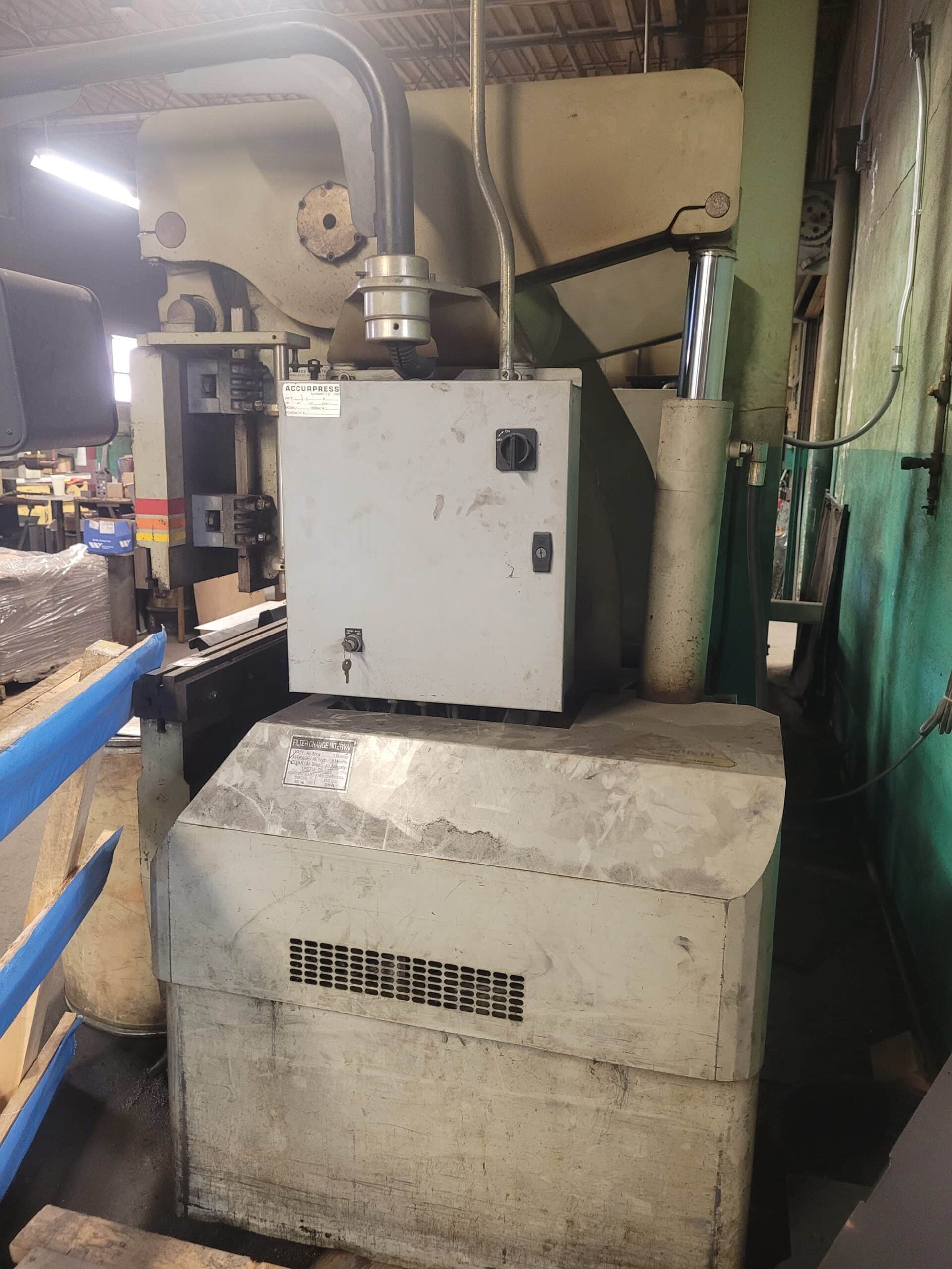 100 Ton x 6' Accurpress 71006 Press Brake, 1996 - Image 5