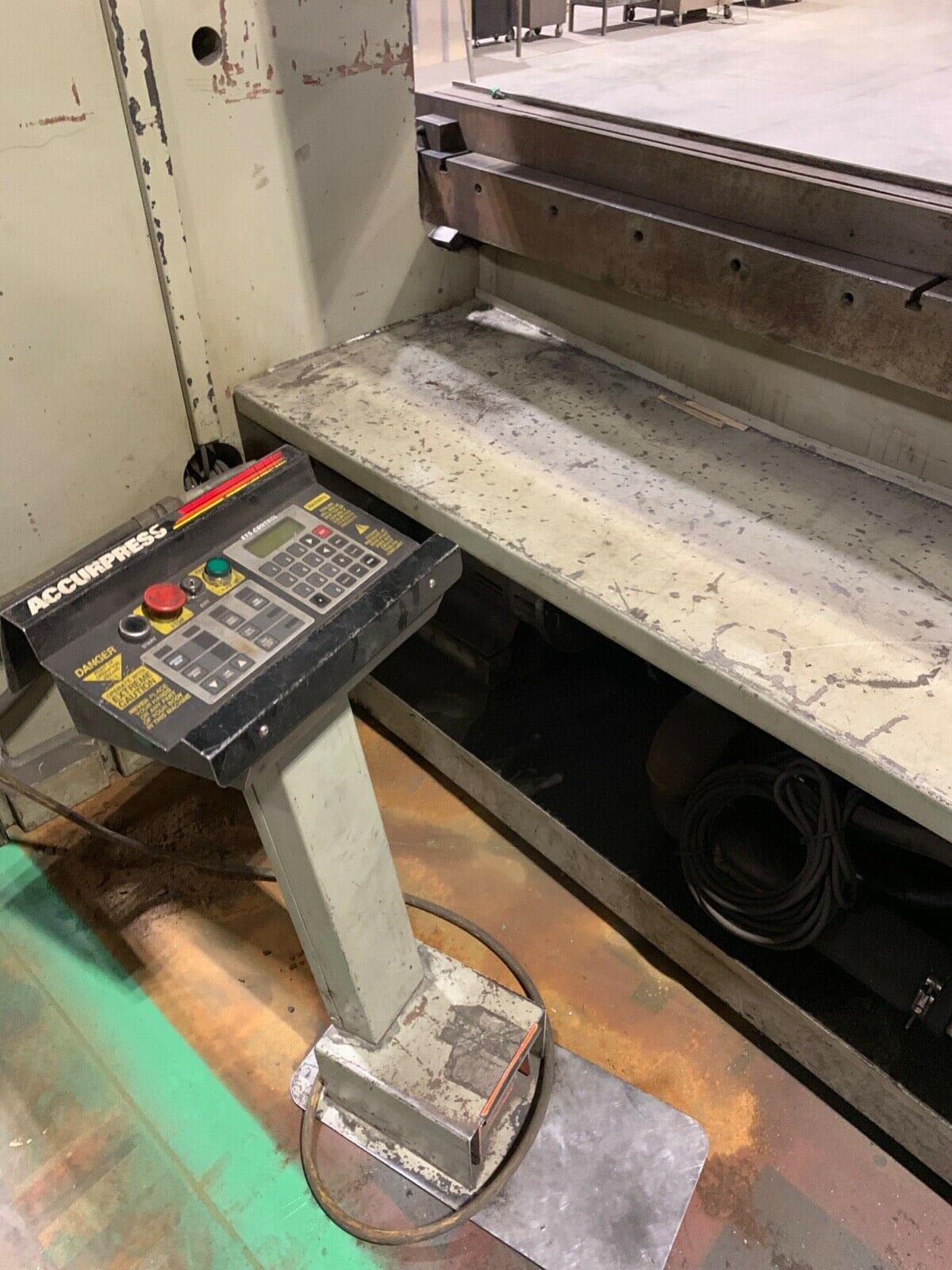 400 Ton x 14' Accurpress 740014 CNC Press Brake, 1998 - Image 5