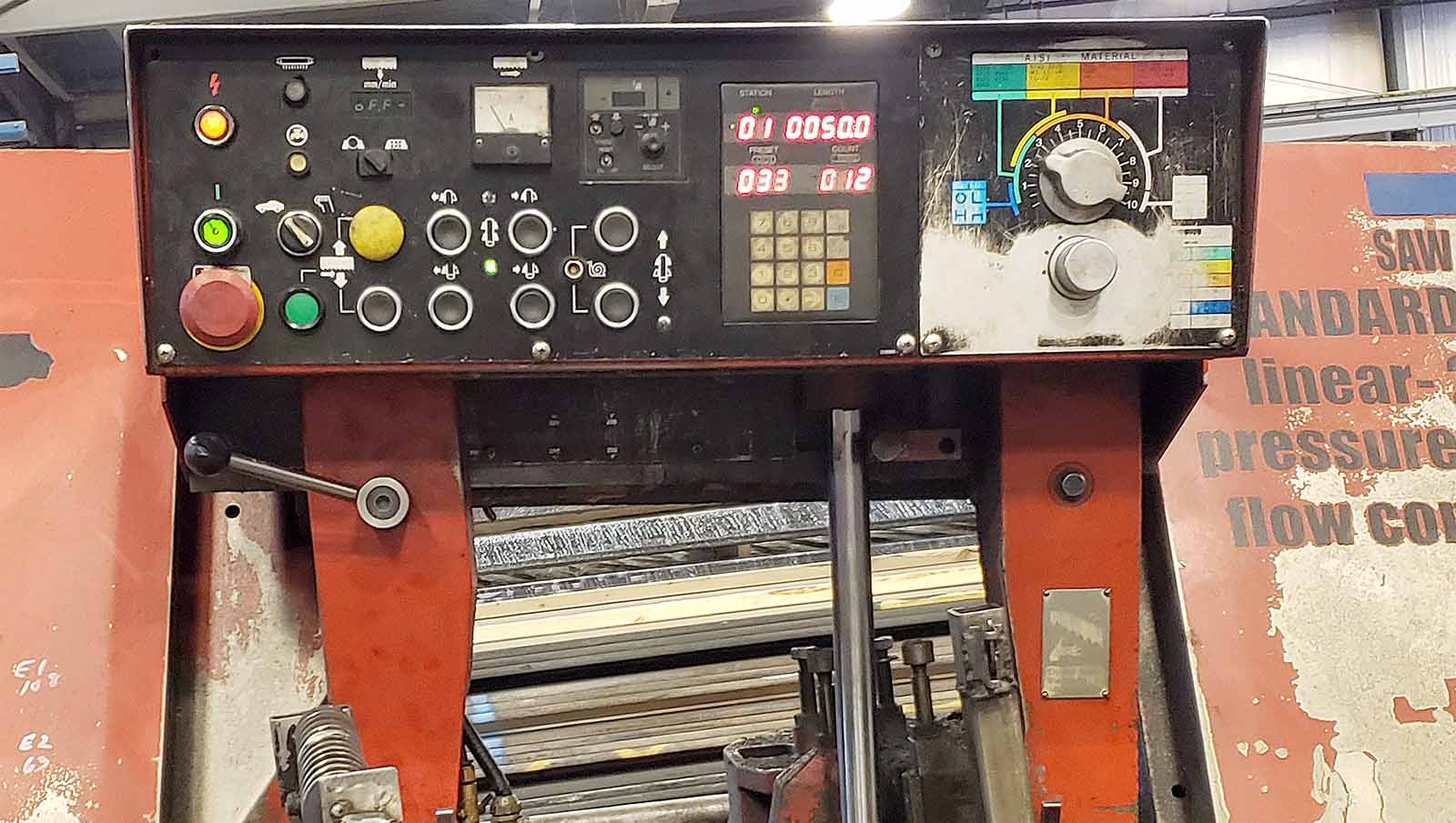 16" x 16" Amada HFA-400W Horizontal Band Saw, 1998 - Image 2