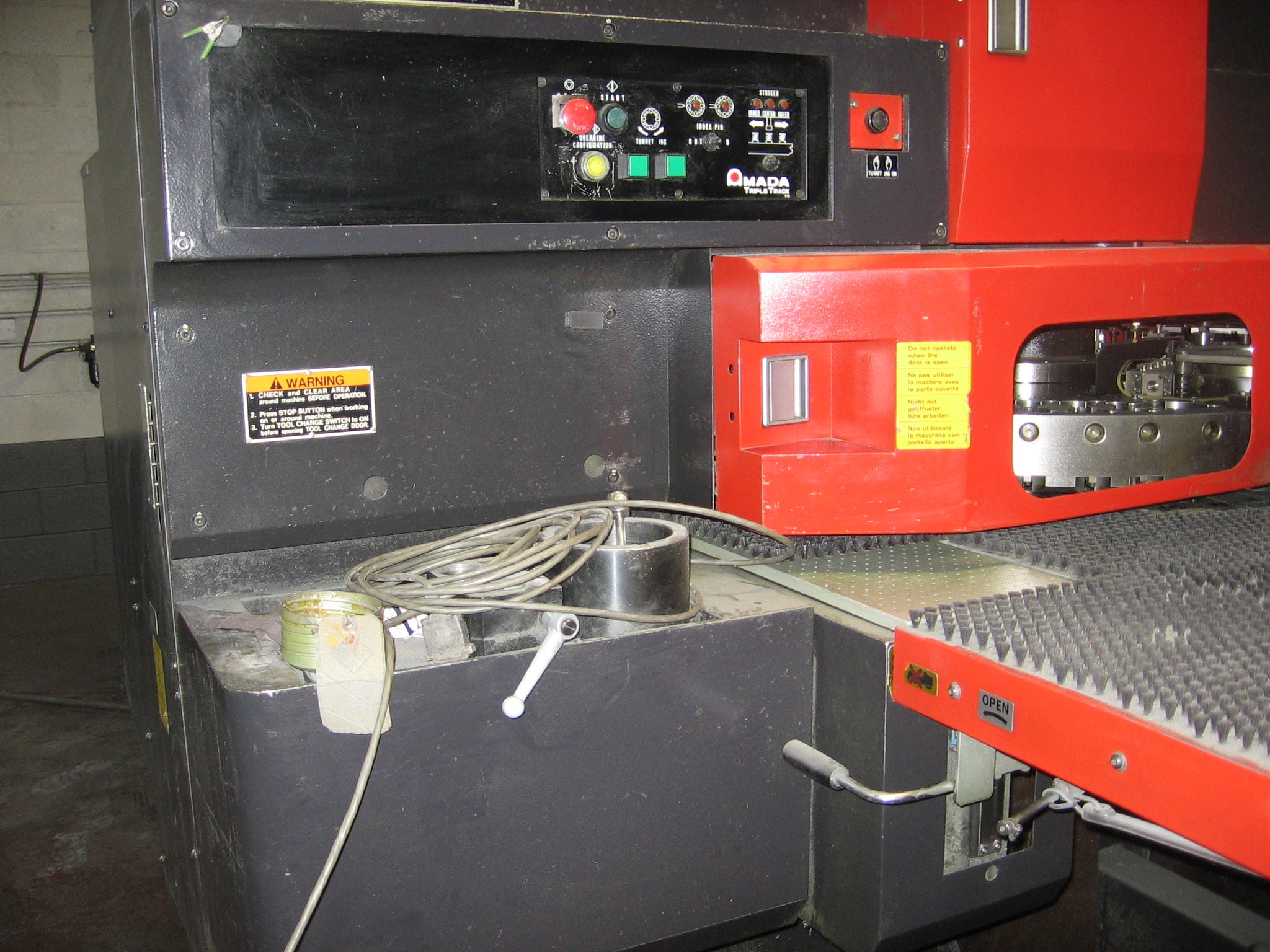 33 Ton Amada Vipros 358 King CNC Turret Punch, 1998 - Image 2