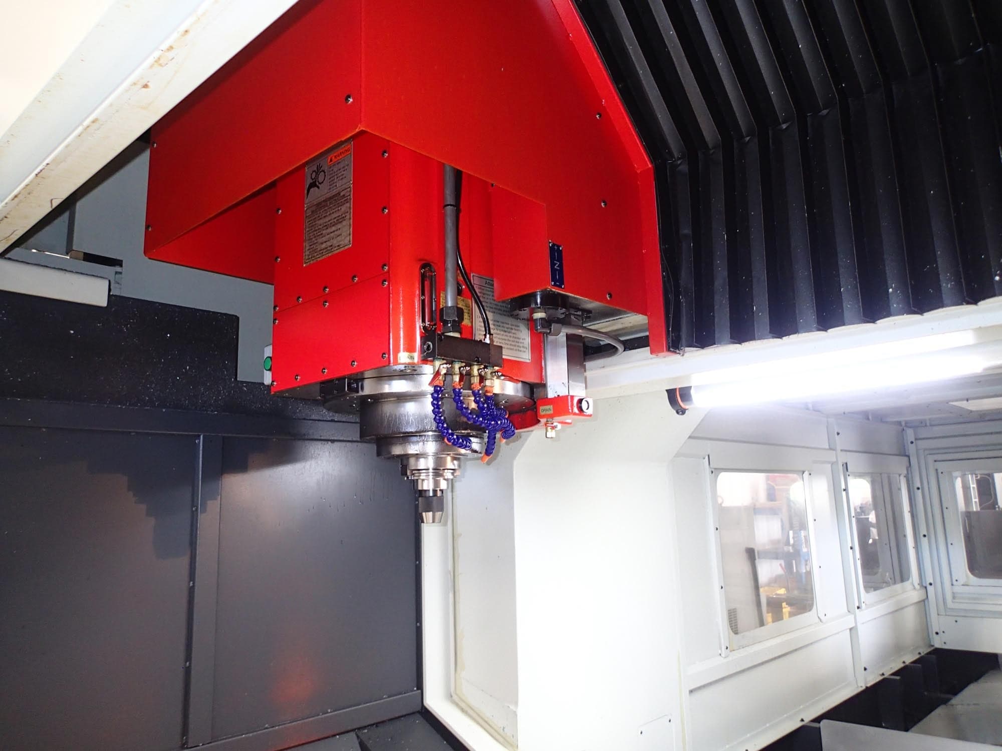 Yama Seiki Awea SP 3016 Vertical Bridge Mill, 2017- 128" x 60" Table, Fanuc, 1,000 PSI TSC, Low Hours - Image 8