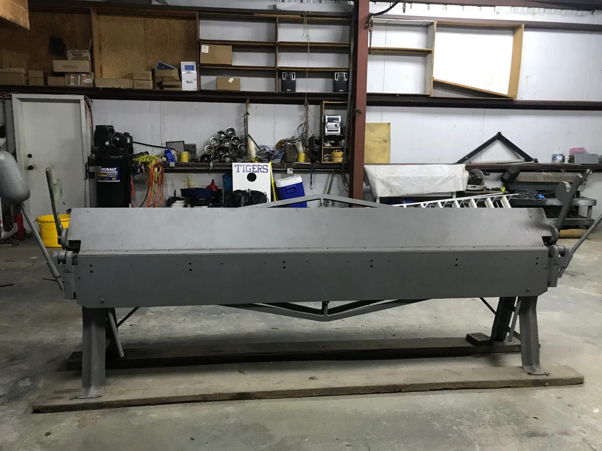 18 Gauge x 10' Chicago Dries & Krump 1018 Hand Brake - Image 3