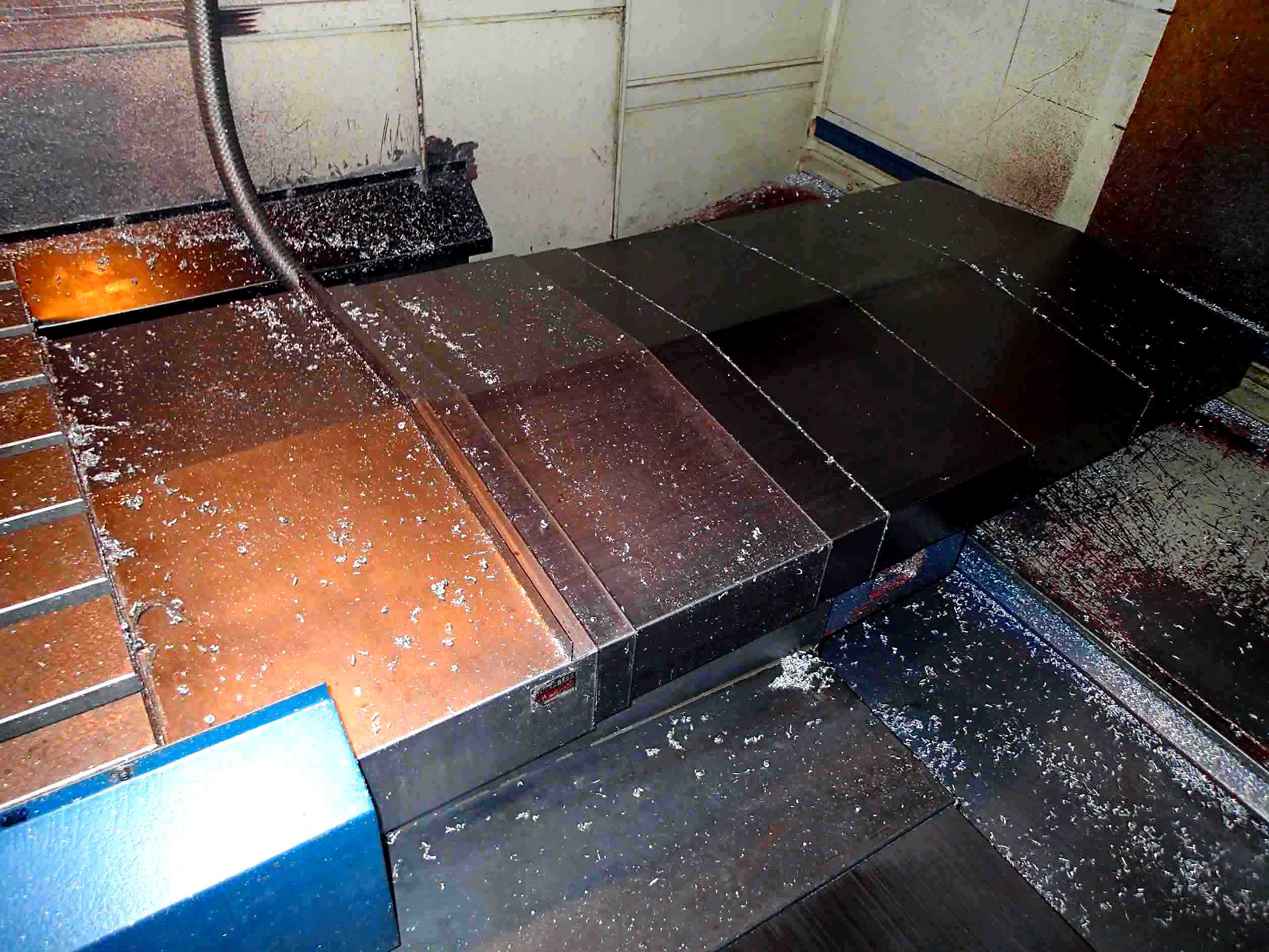 Brute 8740-V Vertical Machining Center- 87” x 40” Table, 50 Taper - Image 10