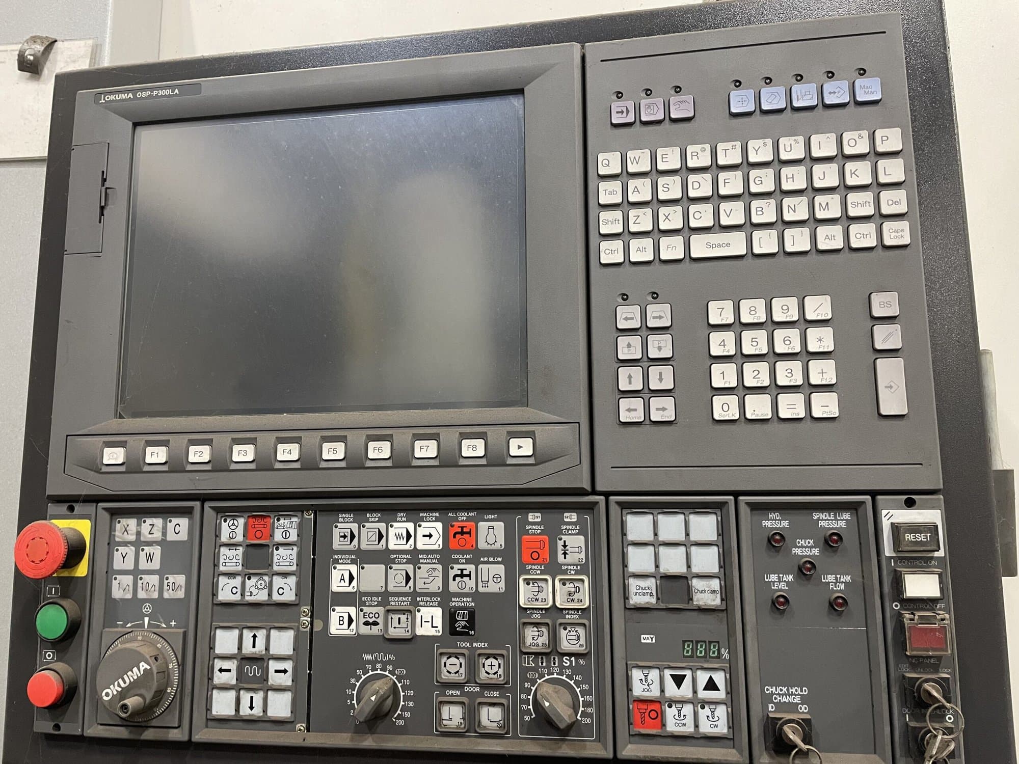 Okuma V100R CNC VTL, 2017 - Under Power, Milling, 32" Chuck, Video - Image 6