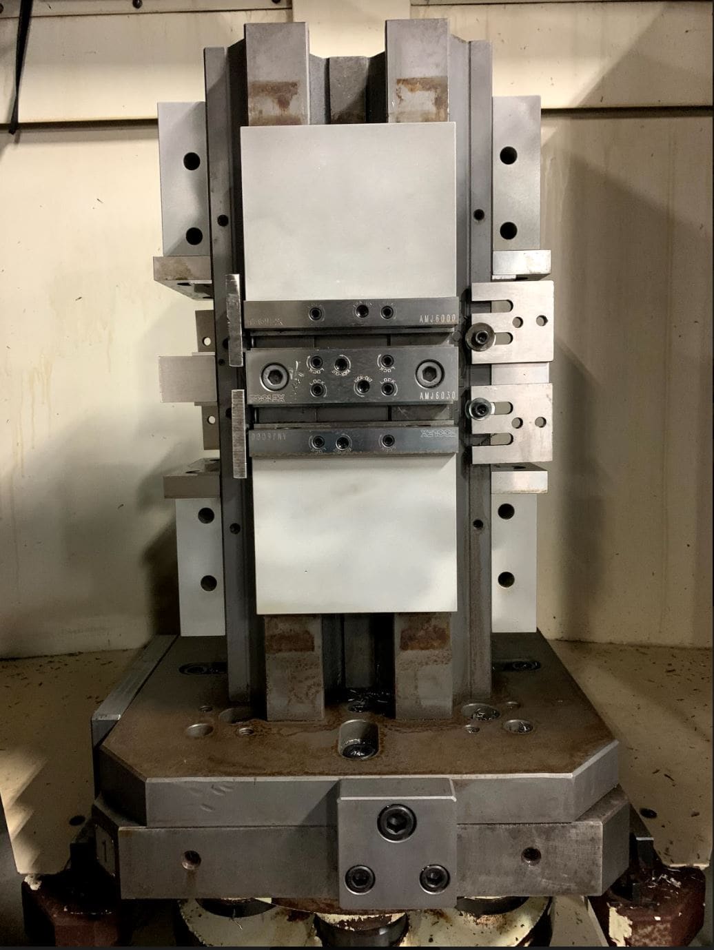 Kitamura HX400G HMC, 2014 - Renishaw Probe, Tombstones - Image 2