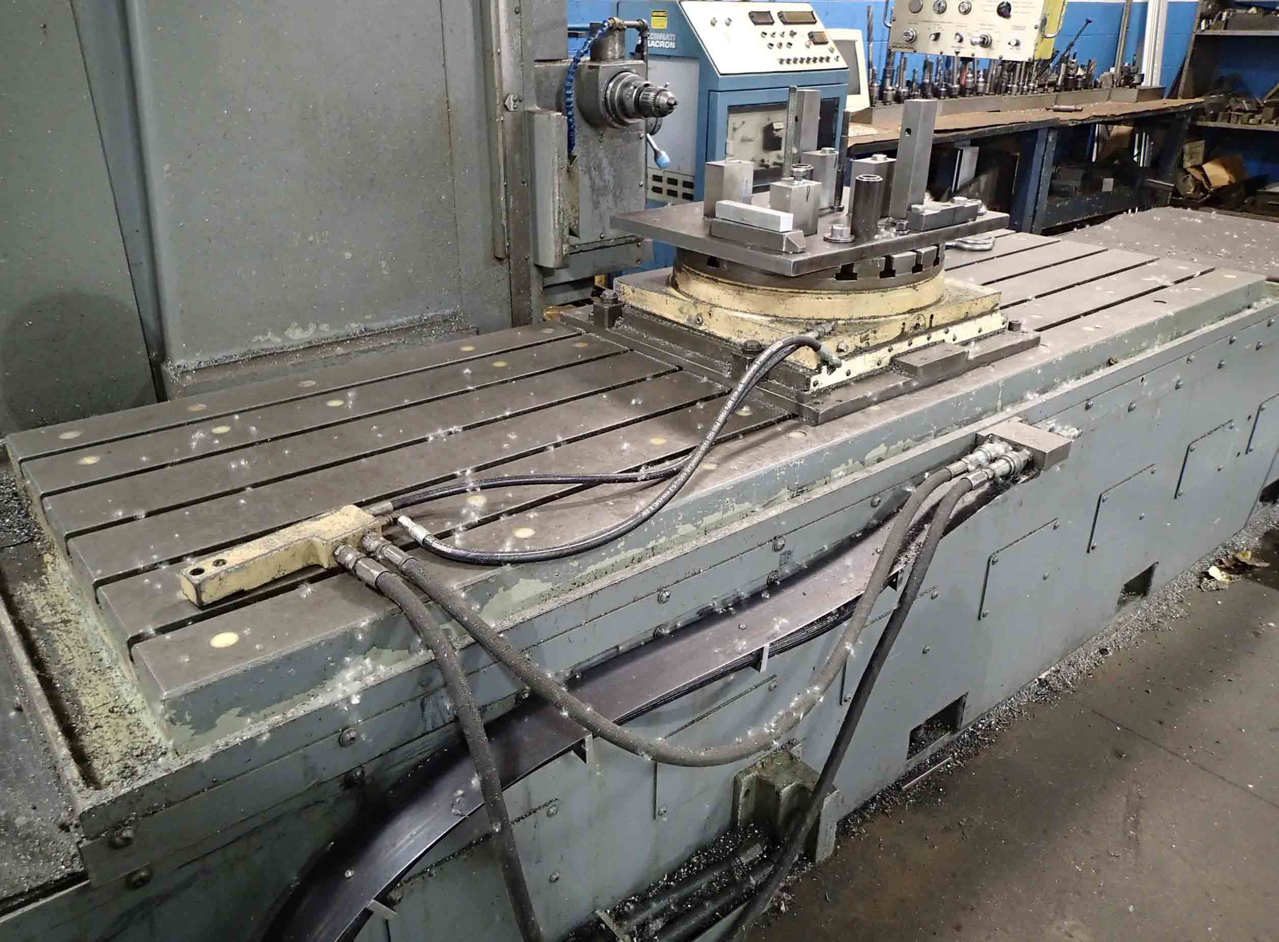Cincinnati Milacron 5H- 2500 NC Horizontal Boring Mill- 6" Spindle, 40" x 100" Table, 20" Rotary, Acramatic 8-D CNC - Image 3