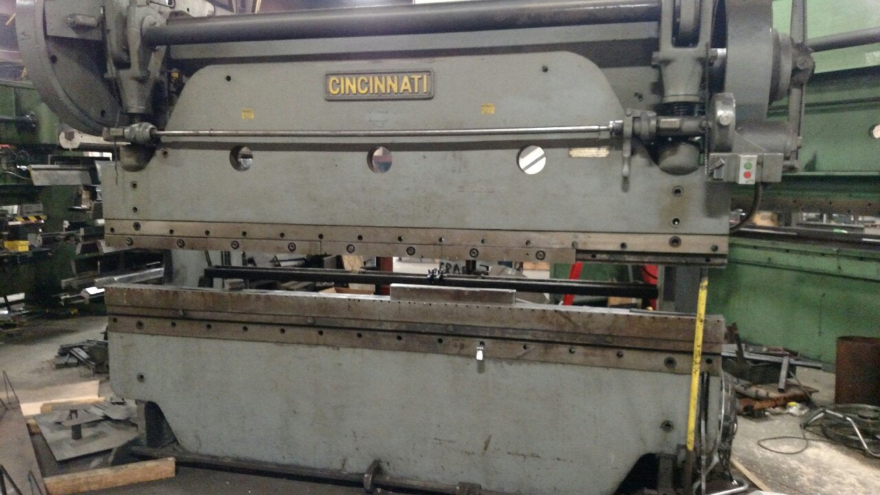 90 Ton x 10' Cincinnati 50B Mechanical Press Brake, 2 Axis Programmable Backgauge
