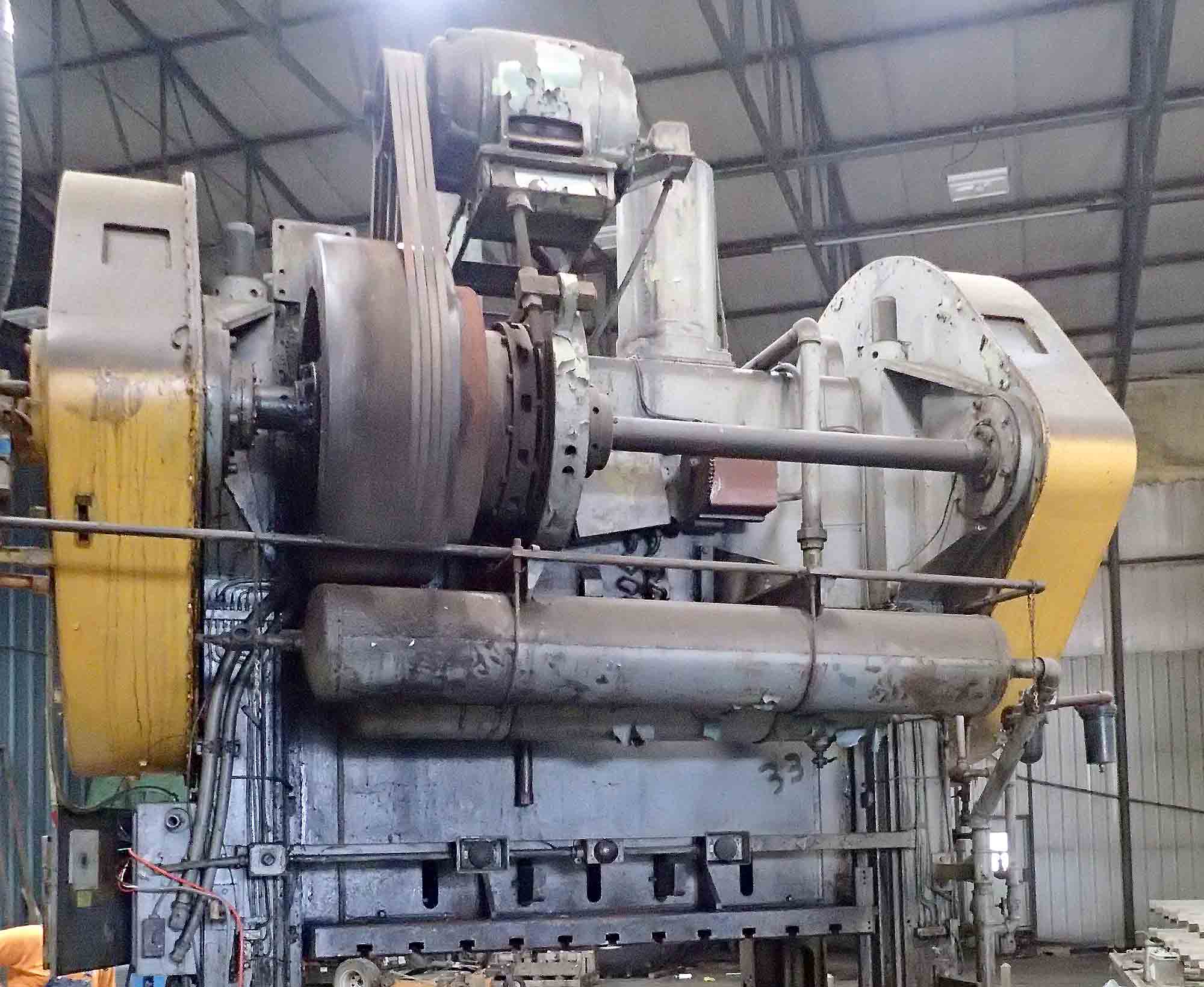 200 Ton Clearing Model S2-200-72-48 Mechanical Press- 48" x 72" Bed, 10" Stroke, 20” Shut - Image 7