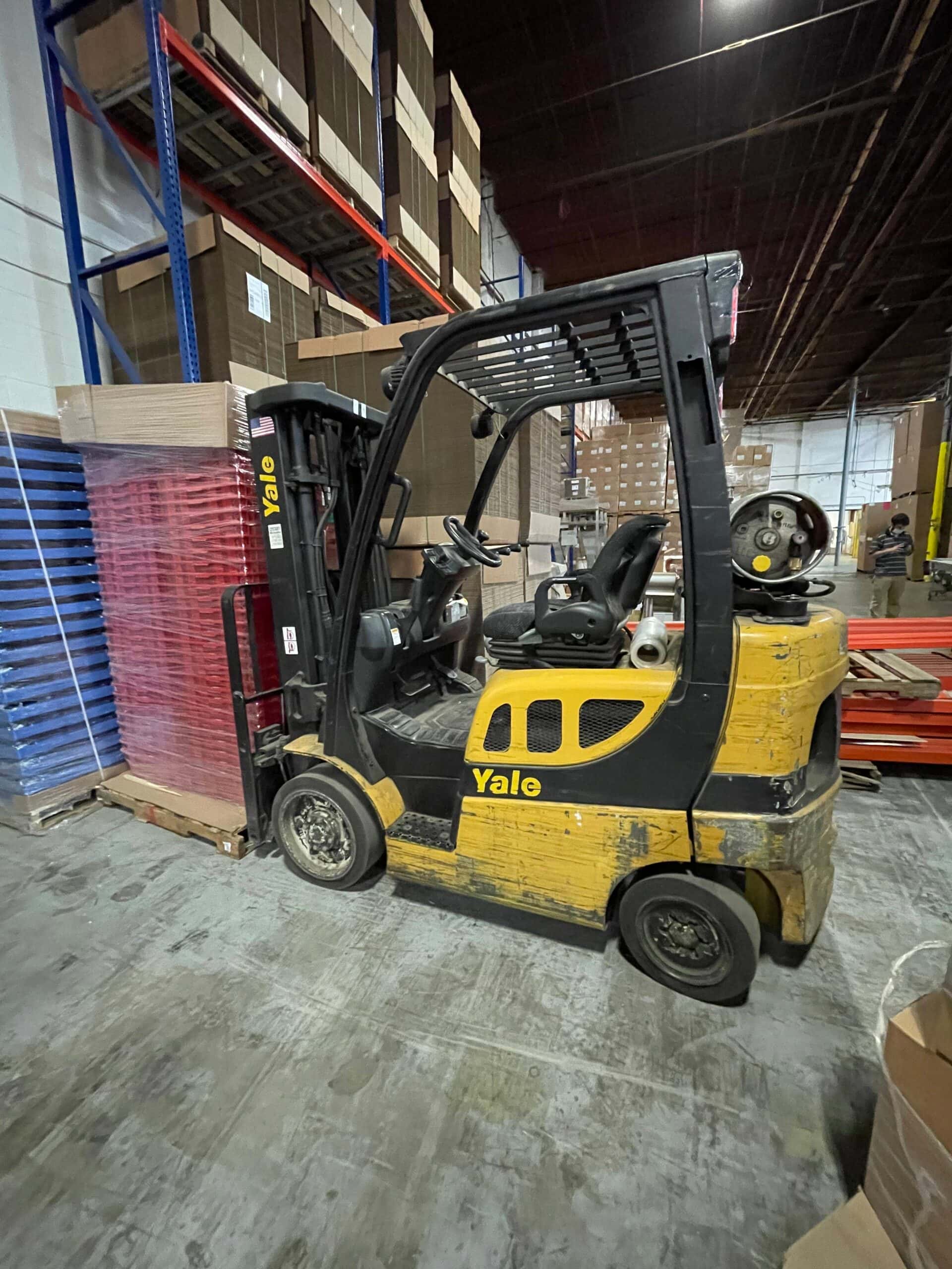 Yale GLC050VXNURE083 Forklift, 2011 - 4500lb Propane