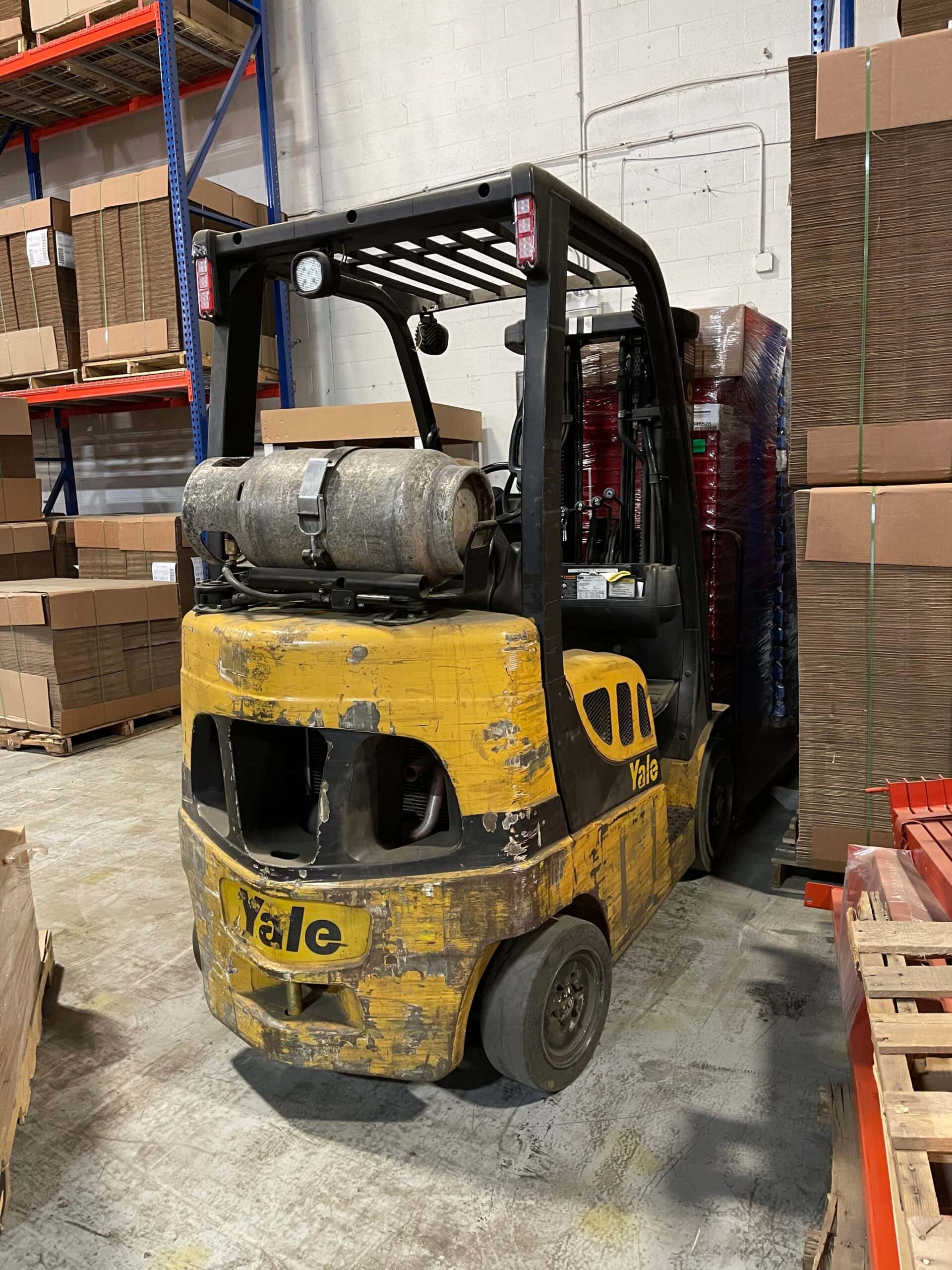 Yale GLC050VXNURE083 Forklift, 2011 - 4500lb Propane - Image 2