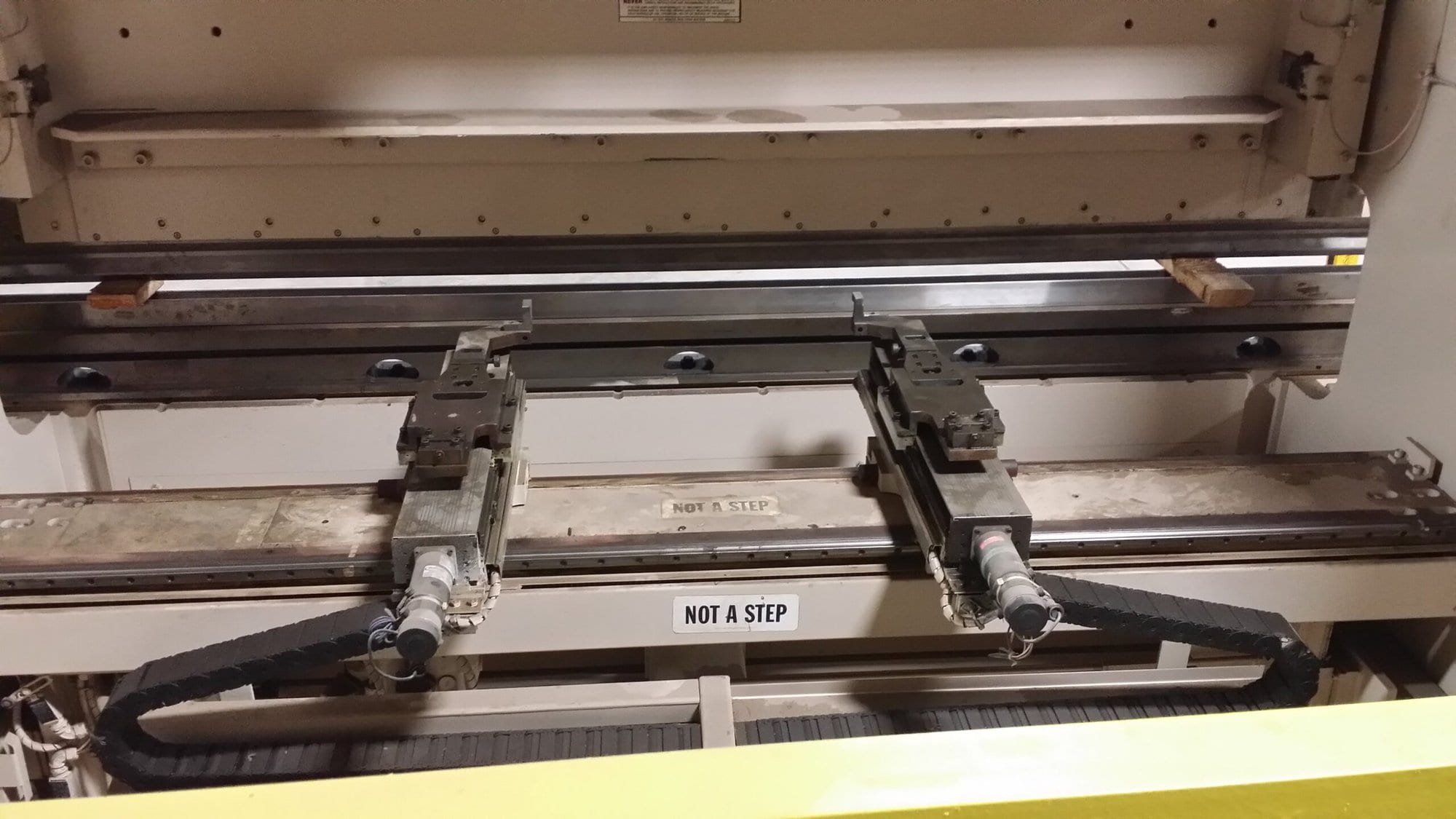 175 Ton X 10' Wysong PHP-175-120 CNC Press Brake , 1995- 4 Axis Back Gauge - Image 3