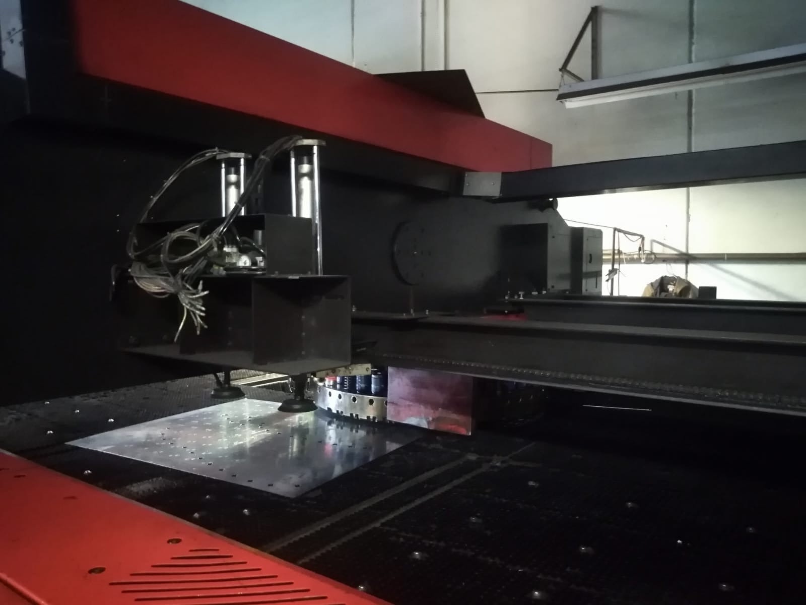 33 Ton Amada Vipros 358 King CNC Turret Punch, 1996 - Image 4