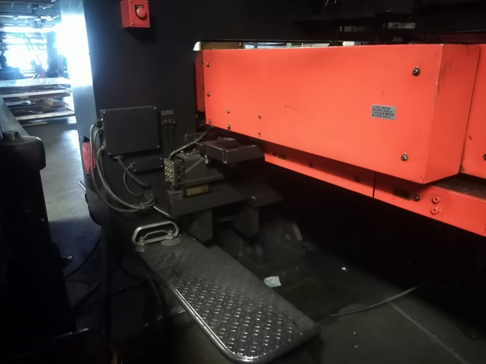 33 Ton Amada Vipros 358 King CNC Turret Punch, 1996 - Image 7