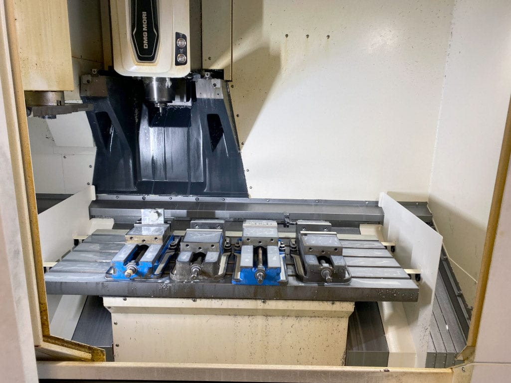 DMG Mori CMX 1100 V VMC, 2017 - Fanuc FOiMF, Low Hours - Image 2