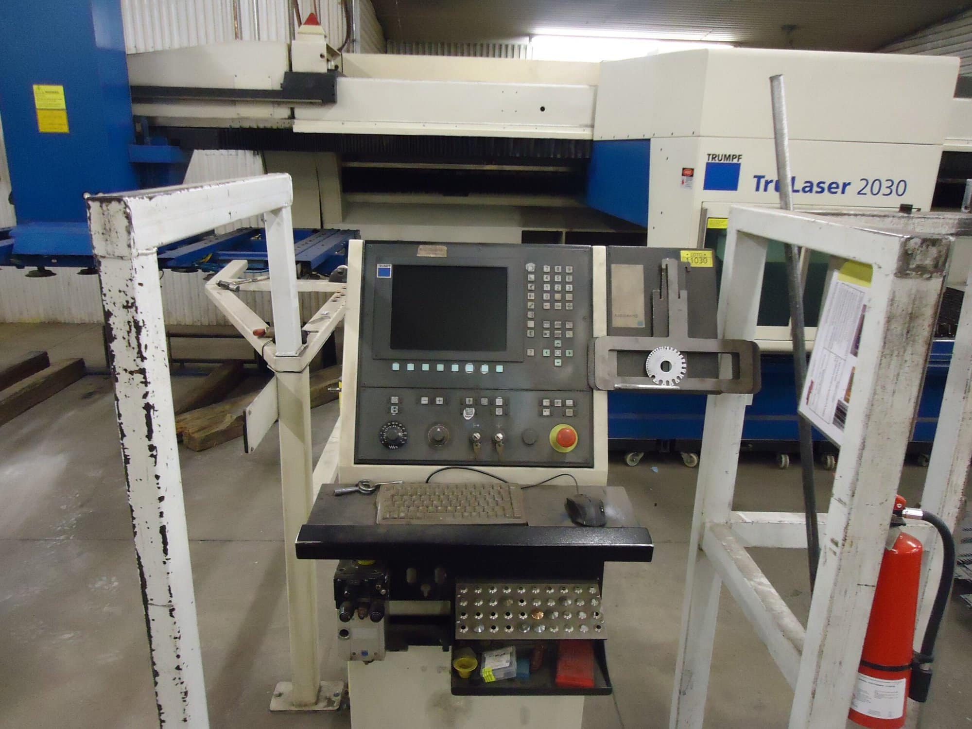 2000 Watt Trumpf 2030 CO2 Laser, 2007- 5' X 10', Load/Unload System - Image 2