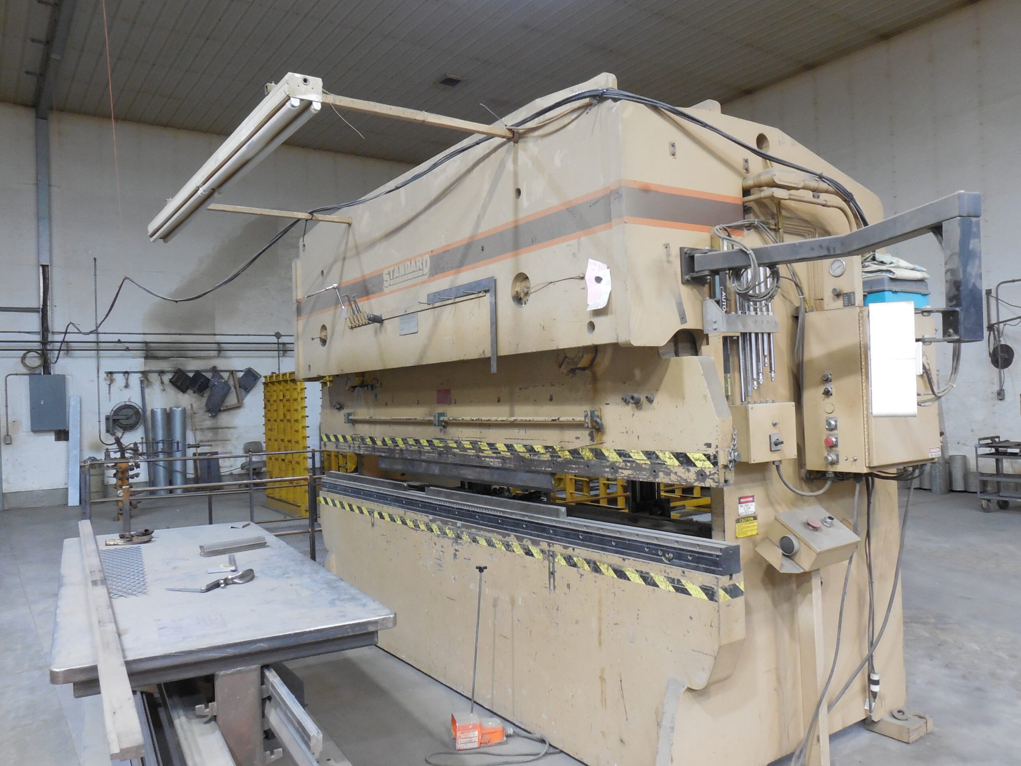 200 Ton x 12' Standard Industrial CNC Hydraulic Press Brake, 1995 - Includes Tooling - Image 2