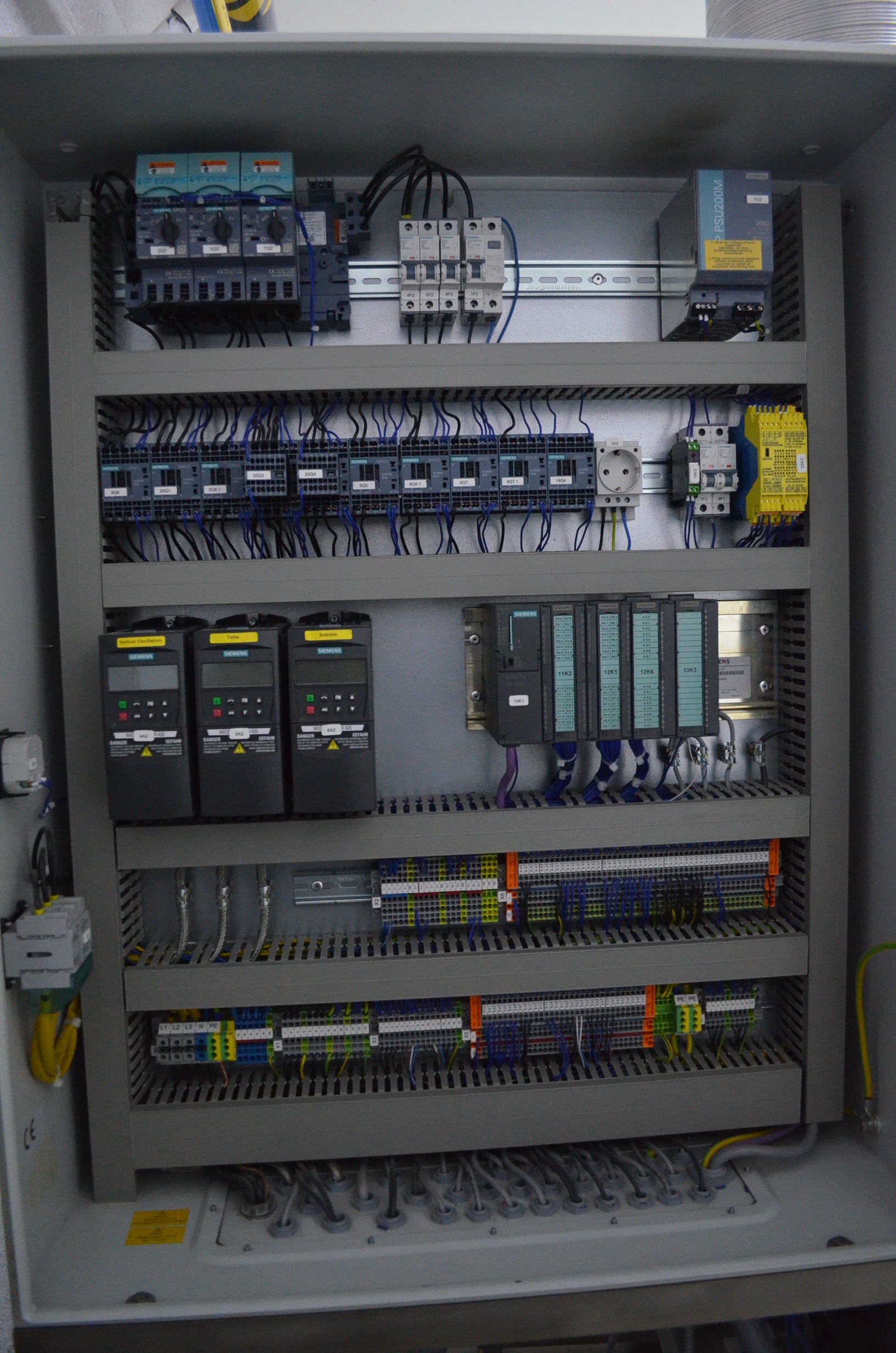 Graf-Technik Economy Automatic Satellites Wet Blast Machine, 2015 - Image 7