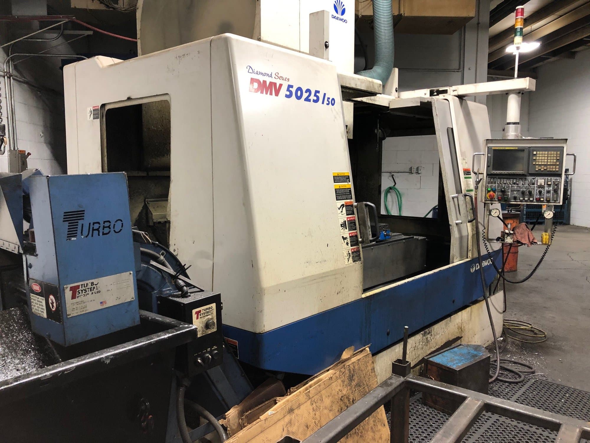 Daewoo / Doosan DMV 5025/50 VMC 2004 - 50 Taper, Tooling Included - Image 2