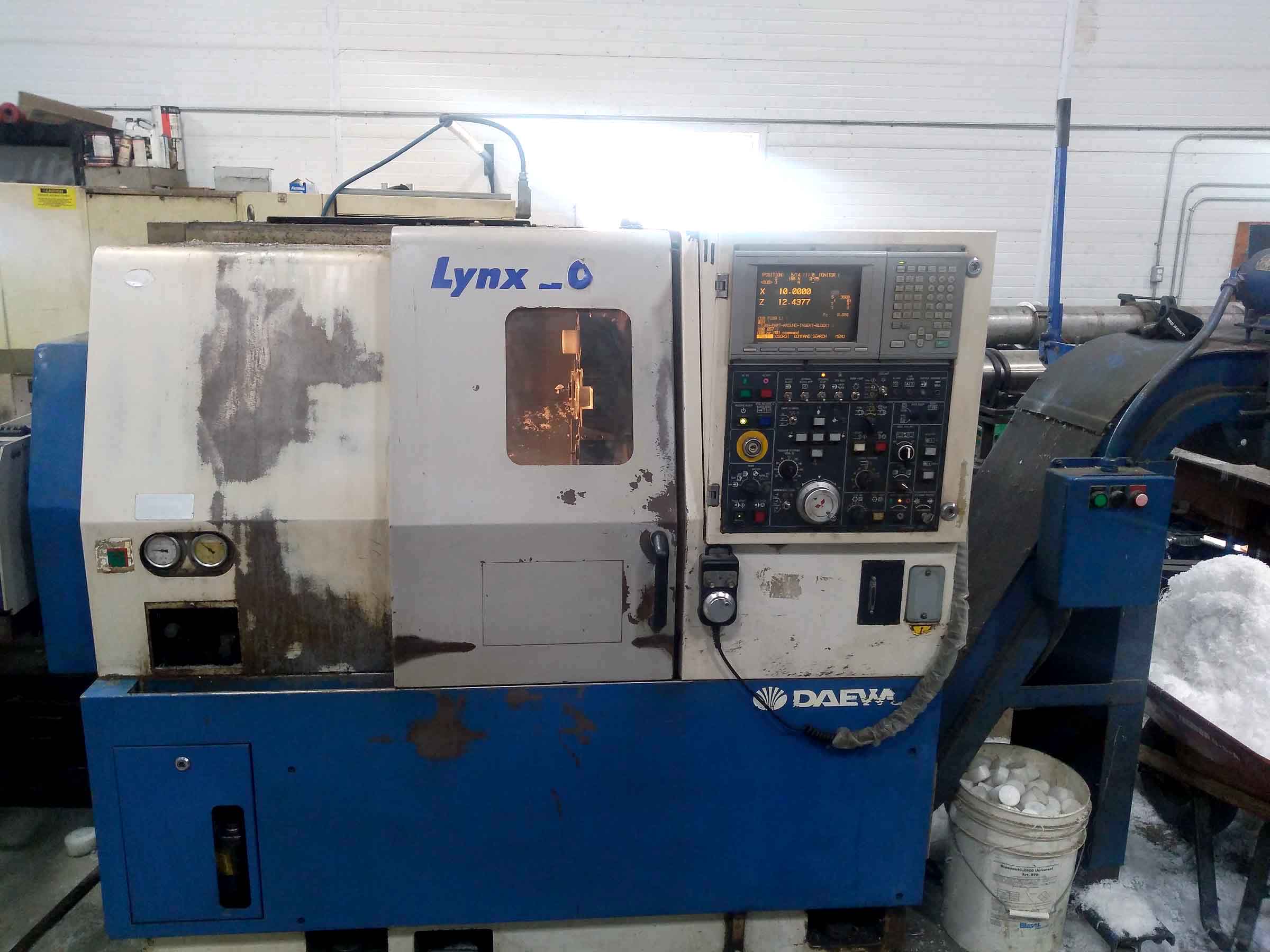 Daewoo Lynx 200 A CNC Lathe- Tailstock, Tool Setter, Conveyor