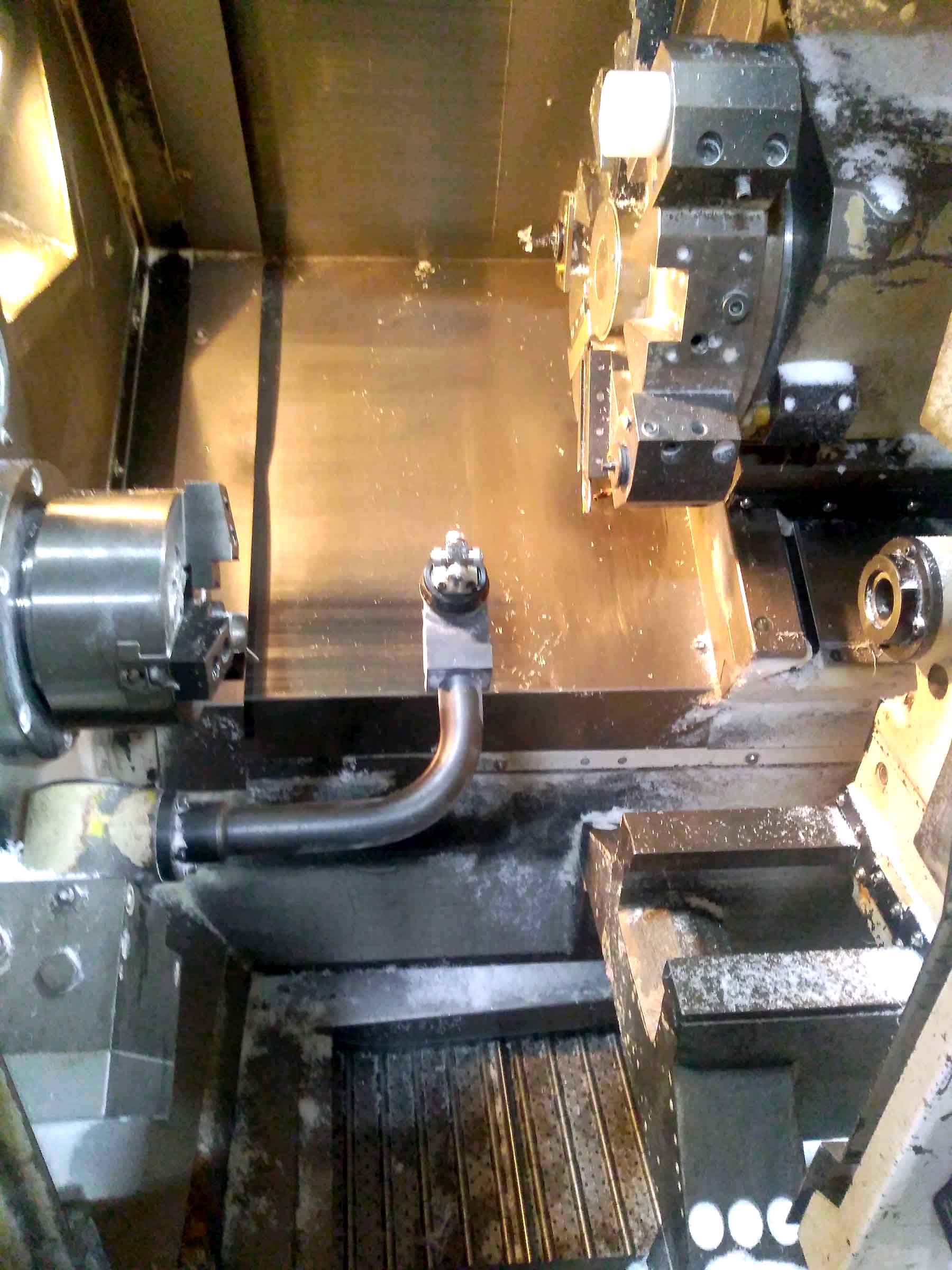 Daewoo Lynx 200 A CNC Lathe- Tailstock, Tool Setter, Conveyor - Image 4