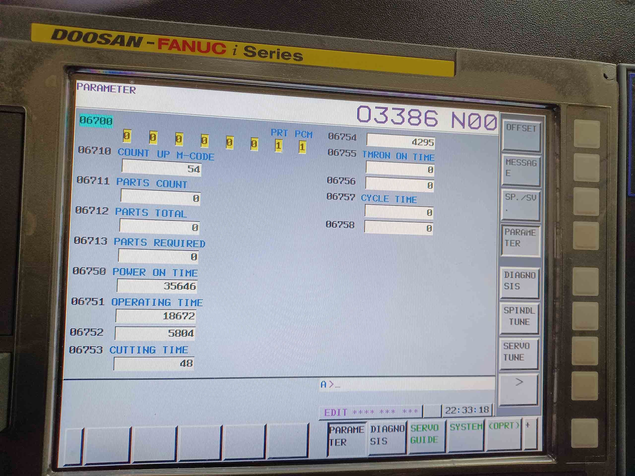 Doosan DNM 200/5AX VMC, 2018 - 5-Axis Trunnion, TSC, Renishaw Probe, 112 Hours! - Image 7