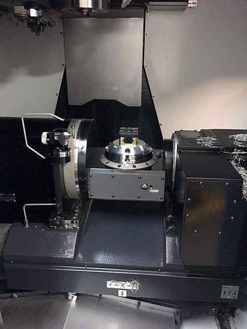 Doosan DNM 200/5AX VMC, 2018 - 5-Axis Trunnion, TSC, Renishaw Probe, 112 Hours! - Image 3