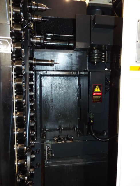 Doosan HC-400 HMC, 2008 - Thru Spindle Coolant, (2) Tombstones, Fanuc 21i-MB Control - Image 11
