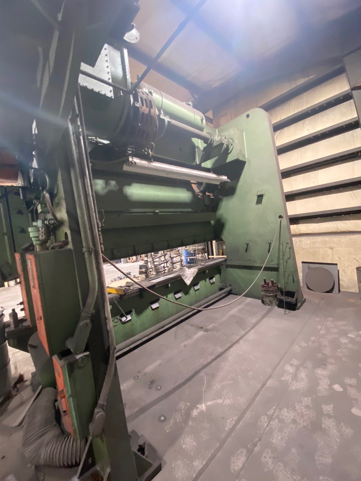750 Ton x 16' Chicago Dreis & Krump 812-D Press Brake - Image 5