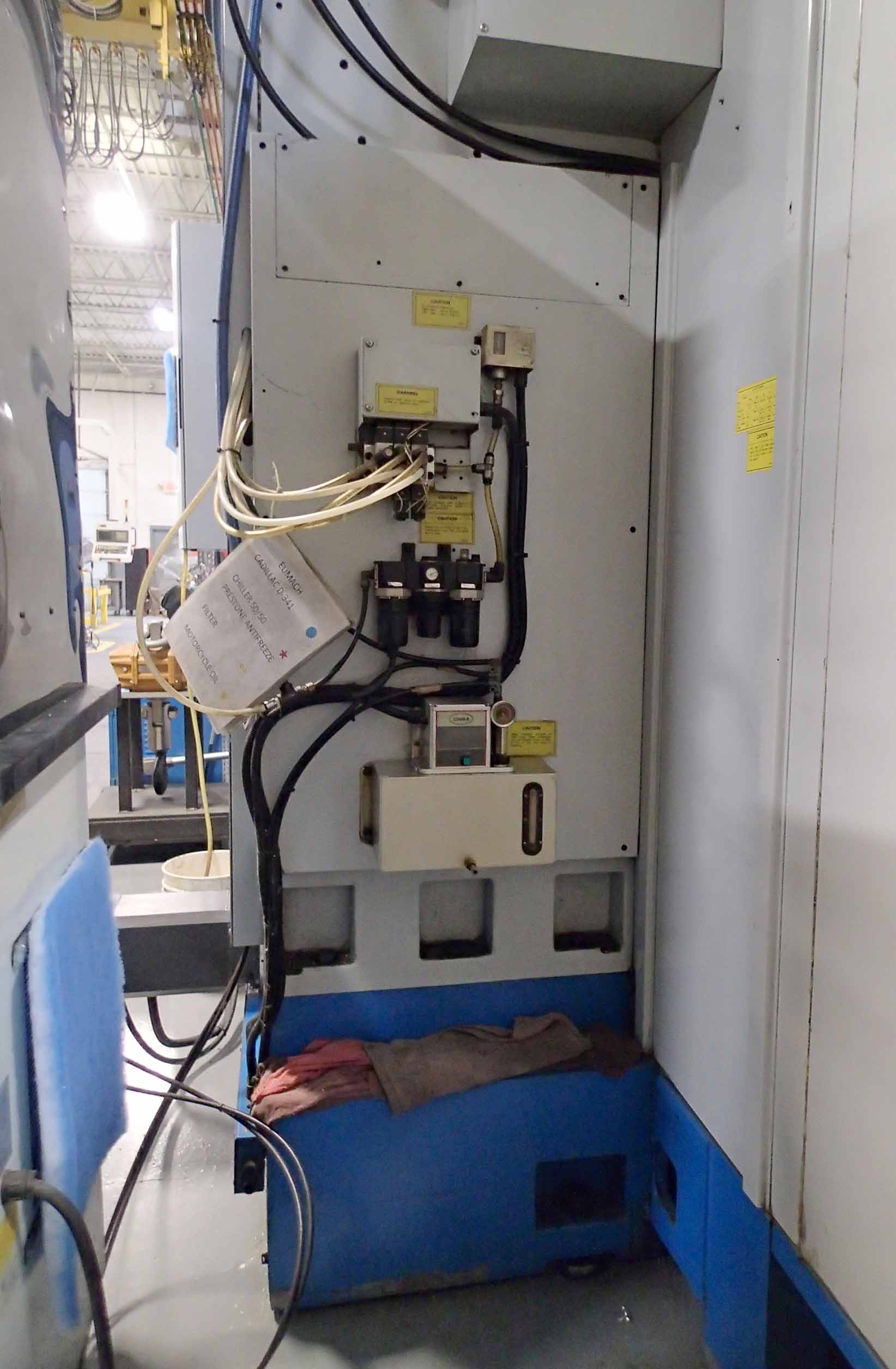 Eumach MC-2600P VMC, 2000- 104" x 44" Table, Chiller, Mist - Image 12