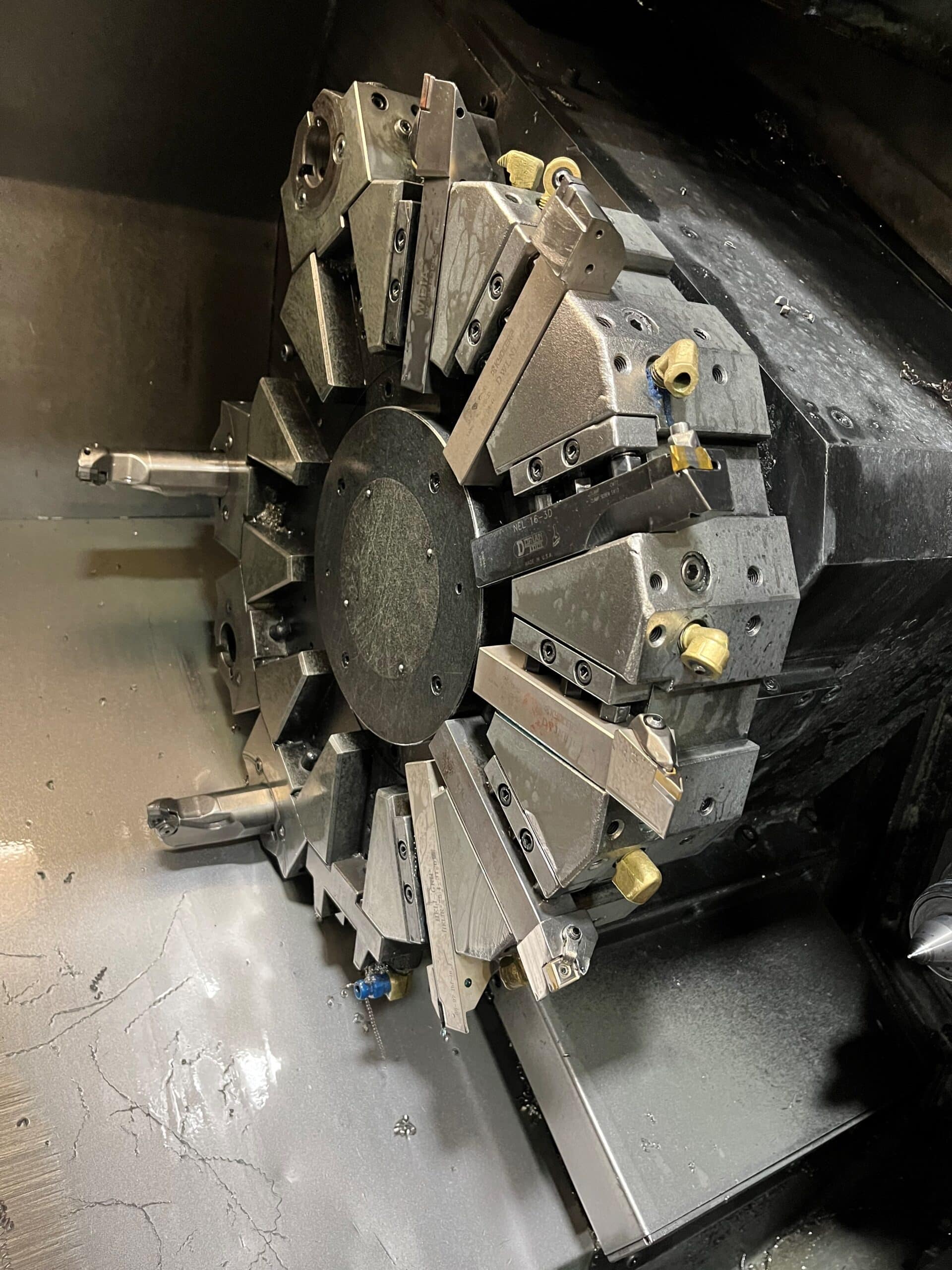 Mazak QT-250-HP Univ CNC Lathe, 2001 - Tailstock, Video, Pre-Removal Pricing - Image 4