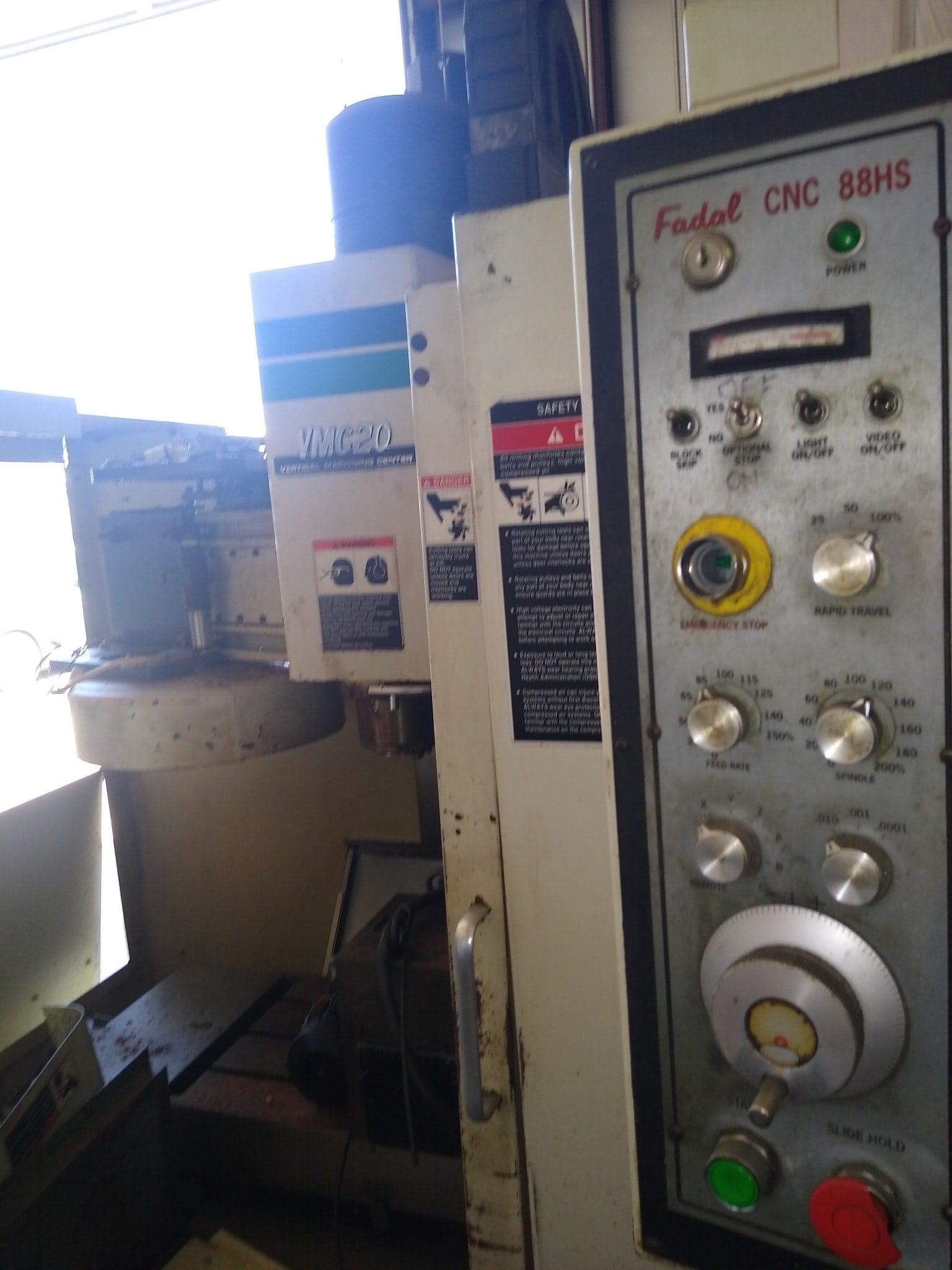 Fadal 4020, 1990 + Fadal VMC20, 1993 + Fadal VMC 4020, 1990 (4th Axis) Package - Image 5