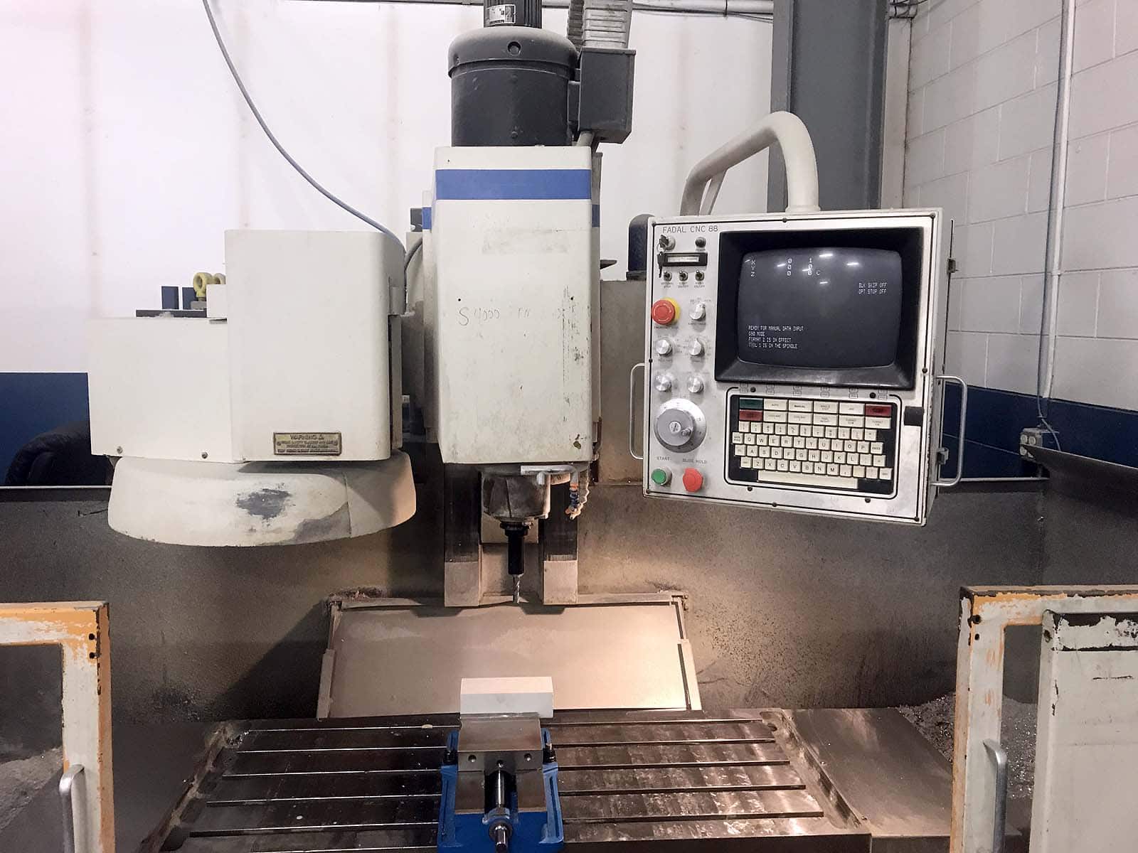 Fadal 4020 (Model 904-1) VMC, 1987- CNC 88 Control, 10K Spindle, 21 ATC - Image 2