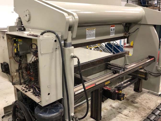 100 Ton x 10 Accurpress Press Brake, 1999 - With ETS200 Backguage Control - Image 4