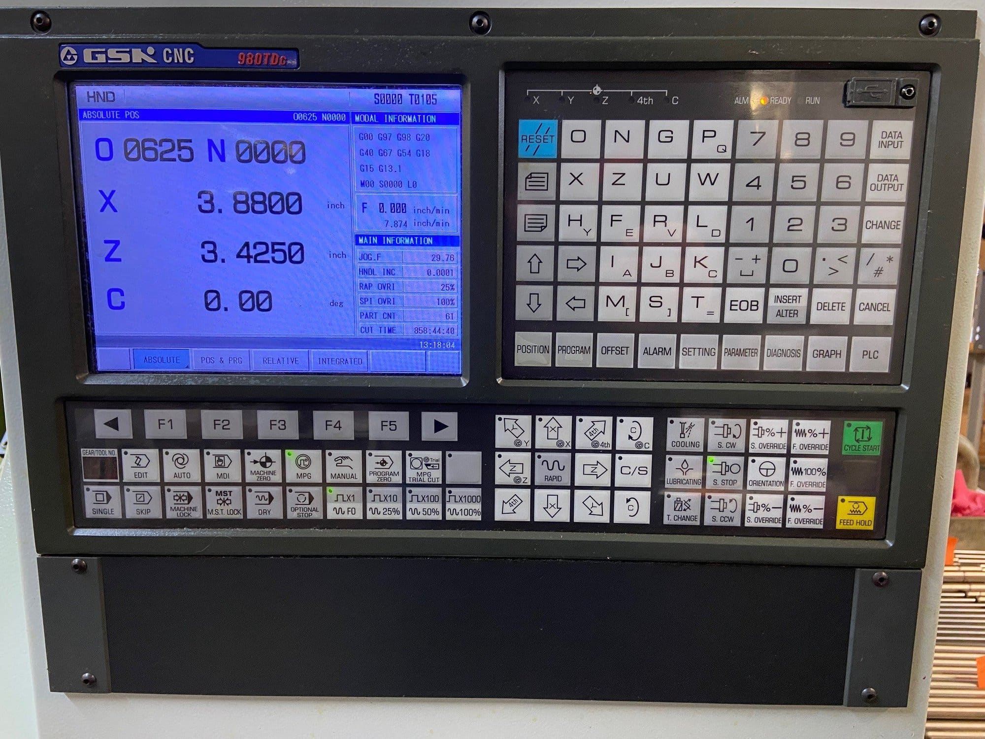 CNC New GT-ISL-25 Industrial Slant Lathe, 2015 - Parts Catcher, Low Hours, Available Immediately - Image 4