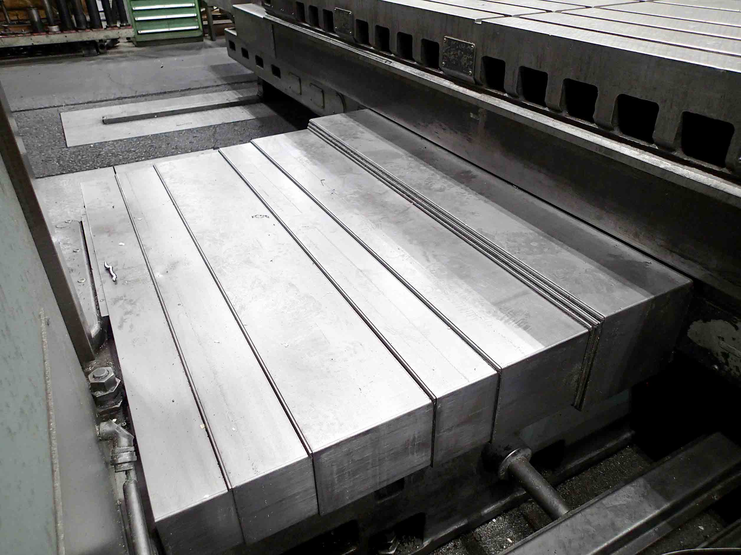 Giddings & Lewis 70-H6-T CNC Horizontal Boring Mill- 6” Spindle, 60” x 144” Table, Great Condition! - Image 14