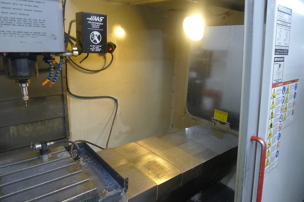 Haas VF-4 VMC, 2002 - 4th Axis HRT-210 Rotary Table, Probing, 10k RPM - Image 5
