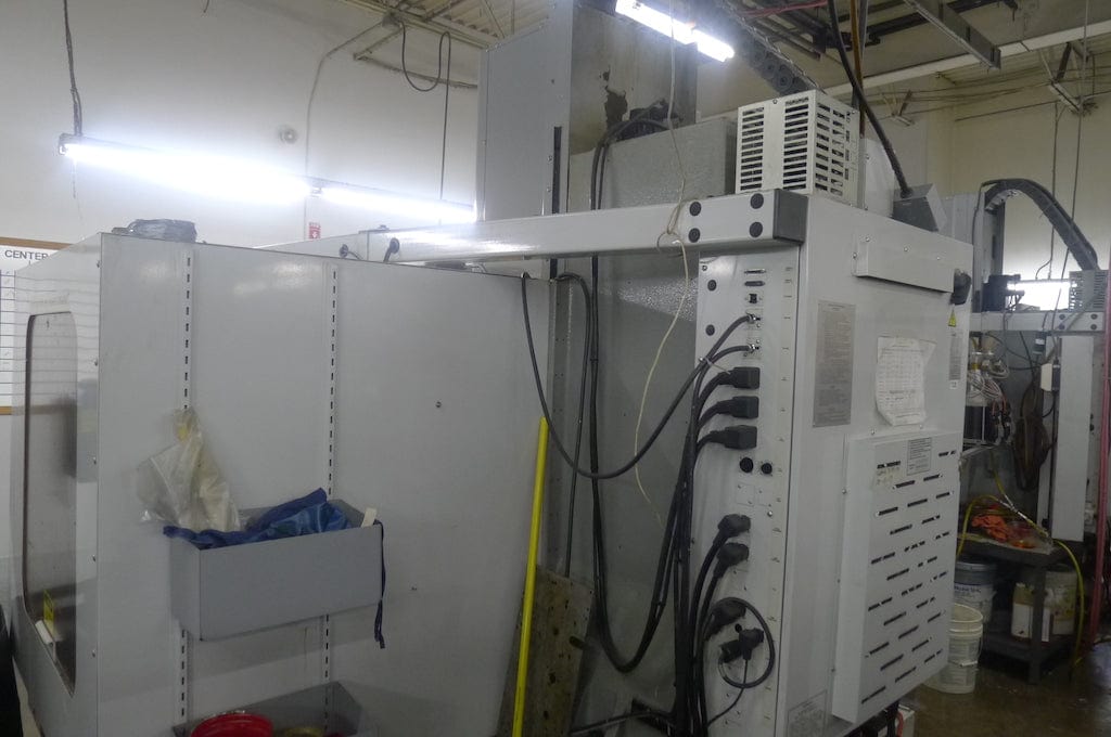 Haas VF-4 VMC, 2002 - 4th Axis HRT-210 Rotary Table, Probing, 10k RPM - Image 4