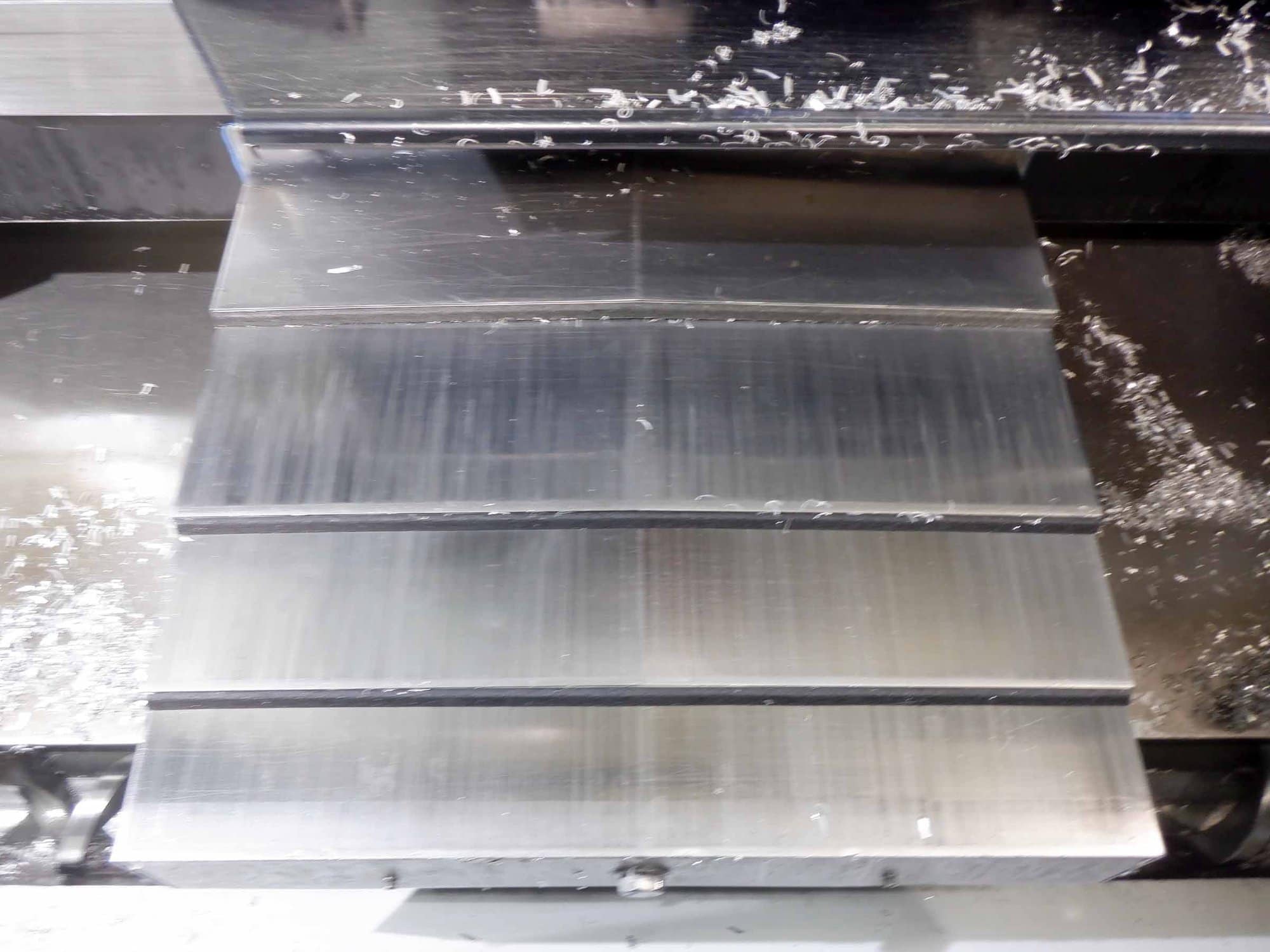 Haas VF-2 Vertical Machining Center, 2006- Side Mount 24 ATC, Auger - Image 10