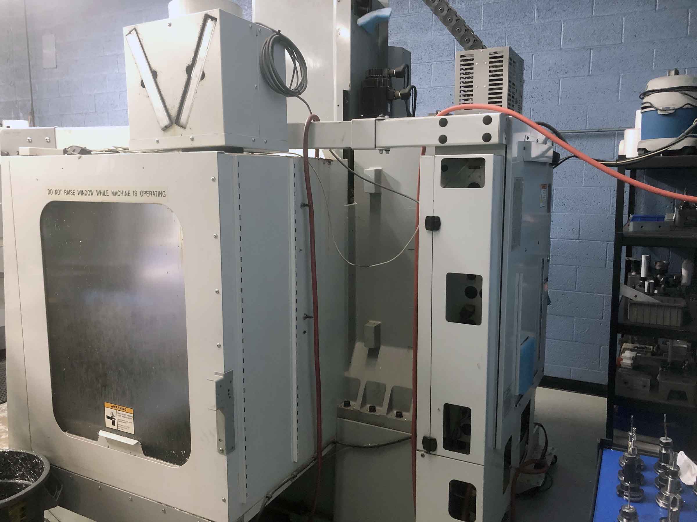 Haas VF-2 Vertical Machining Center, 2006- Side Mount 24 ATC, Auger - Image 11