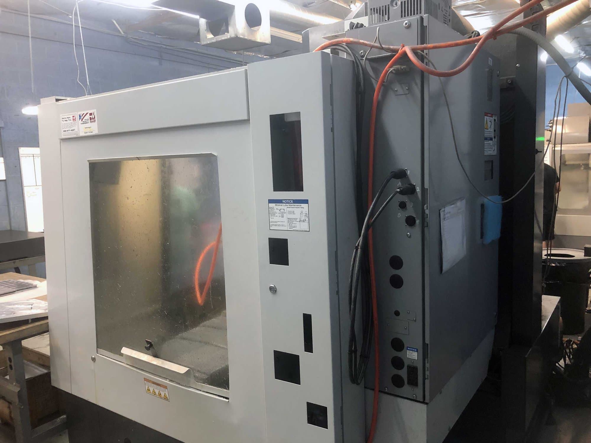 Haas VF-4SS Vertical Machining Center, 2010- Side Mount 40 ATC, TSC - Image 11