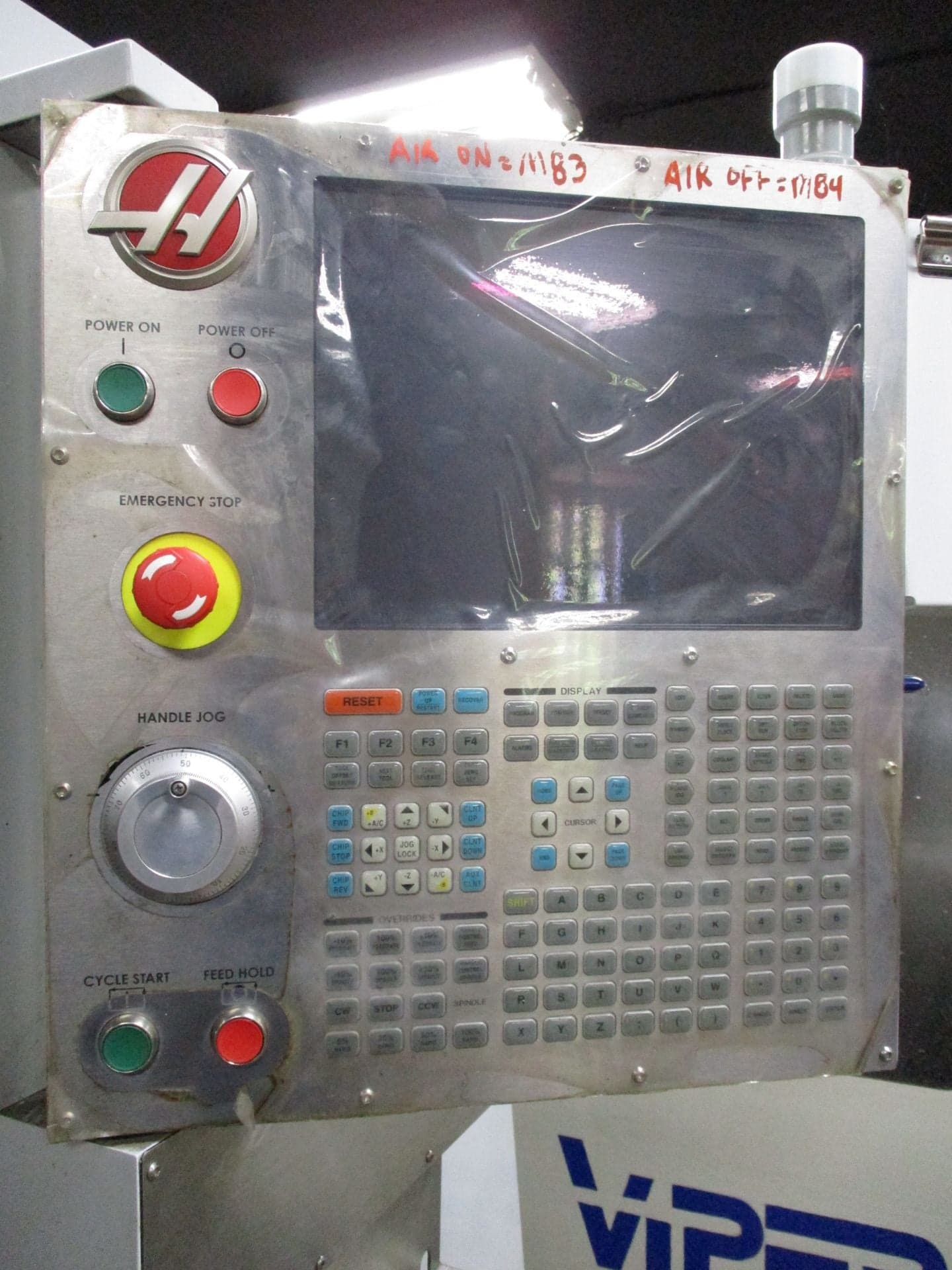 Haas VF-5 VMC, 2015- 15k RPM, WIPS, Low Hours - Image 3