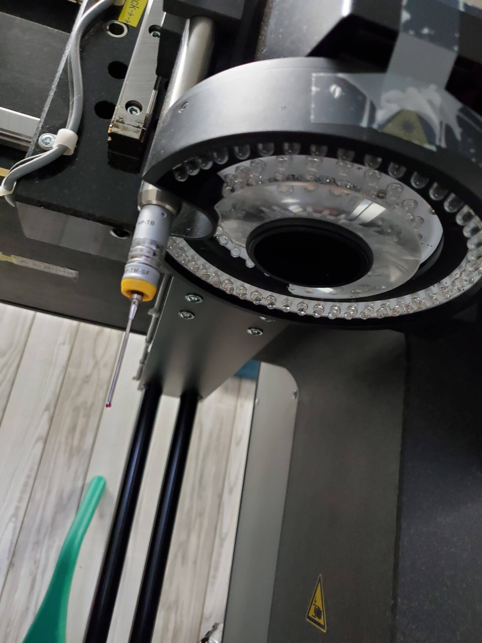Hexagon Optiv 443 Classic CMM, 2016 - Cad With Autopath, Mounting Hardware, Under Power - Image 4