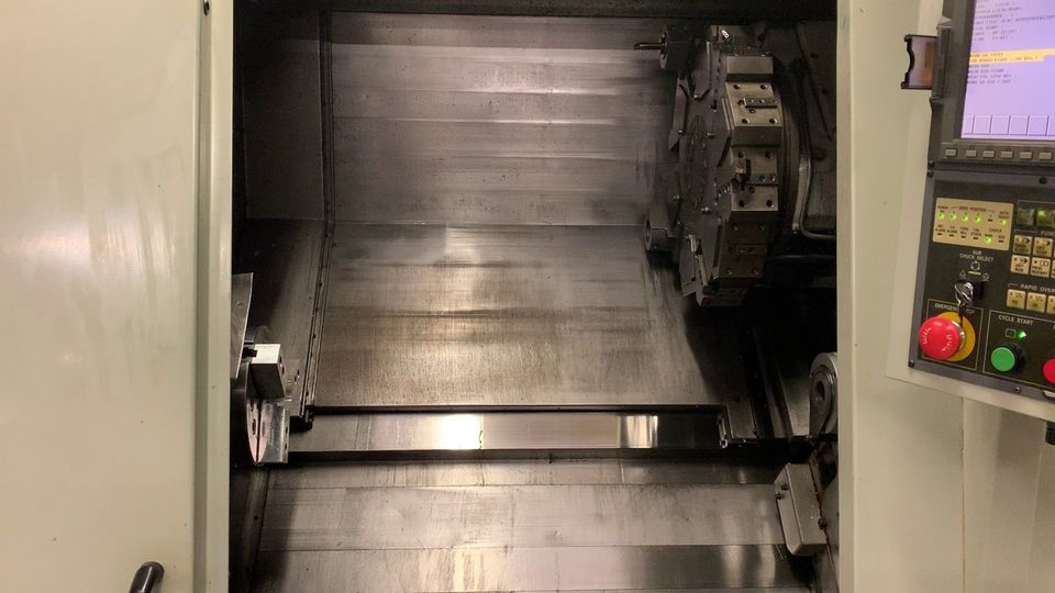 Hwacheon Hi-Tech 300 CNC Lathe, 2004 - Live Tooling, Tailstock, Tool Setter - Image 4